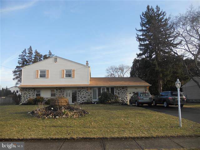 Huntingdon Valley, PA 19006,1637 FAWN LN