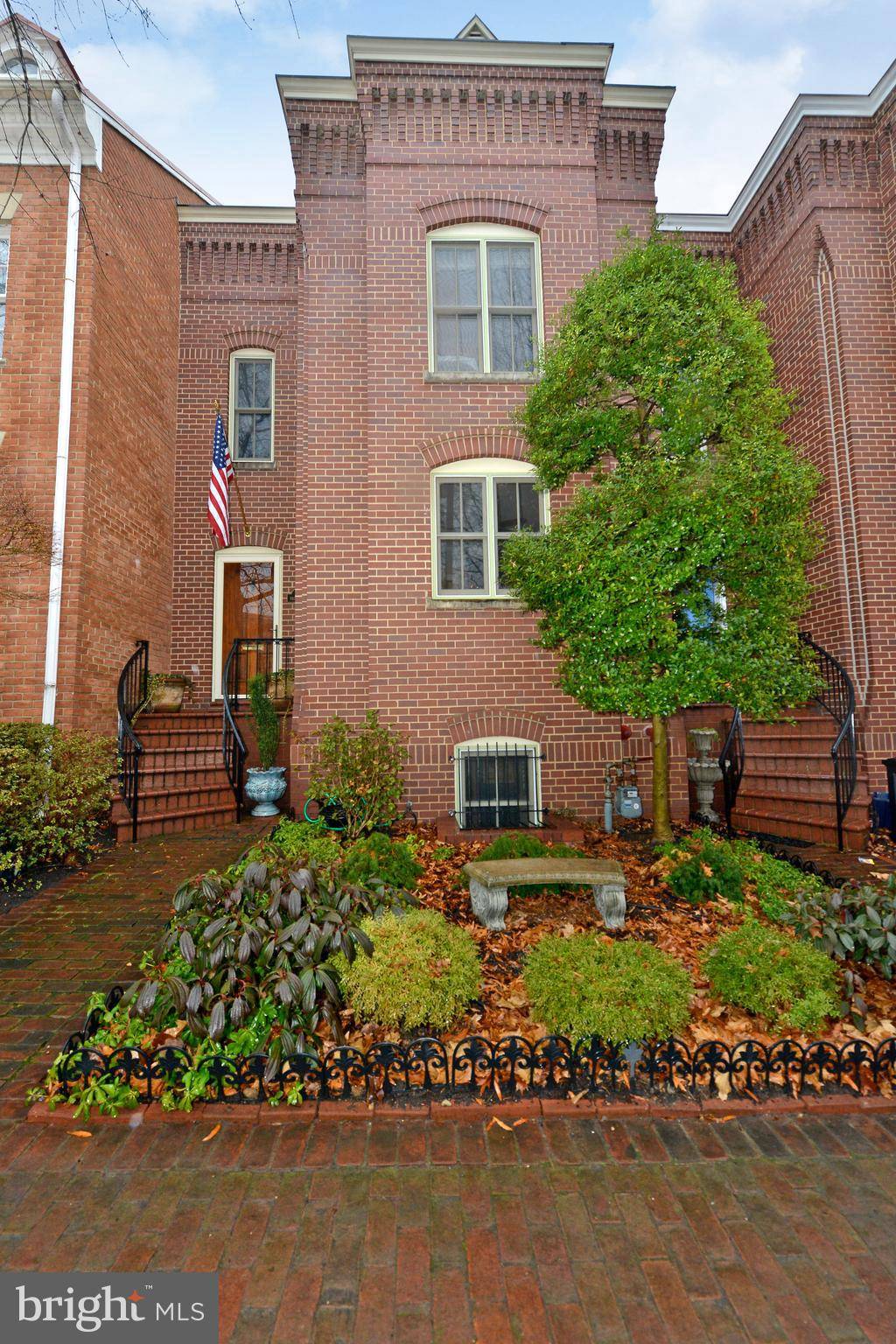 Alexandria, VA 22314,517 PRINCESS ST