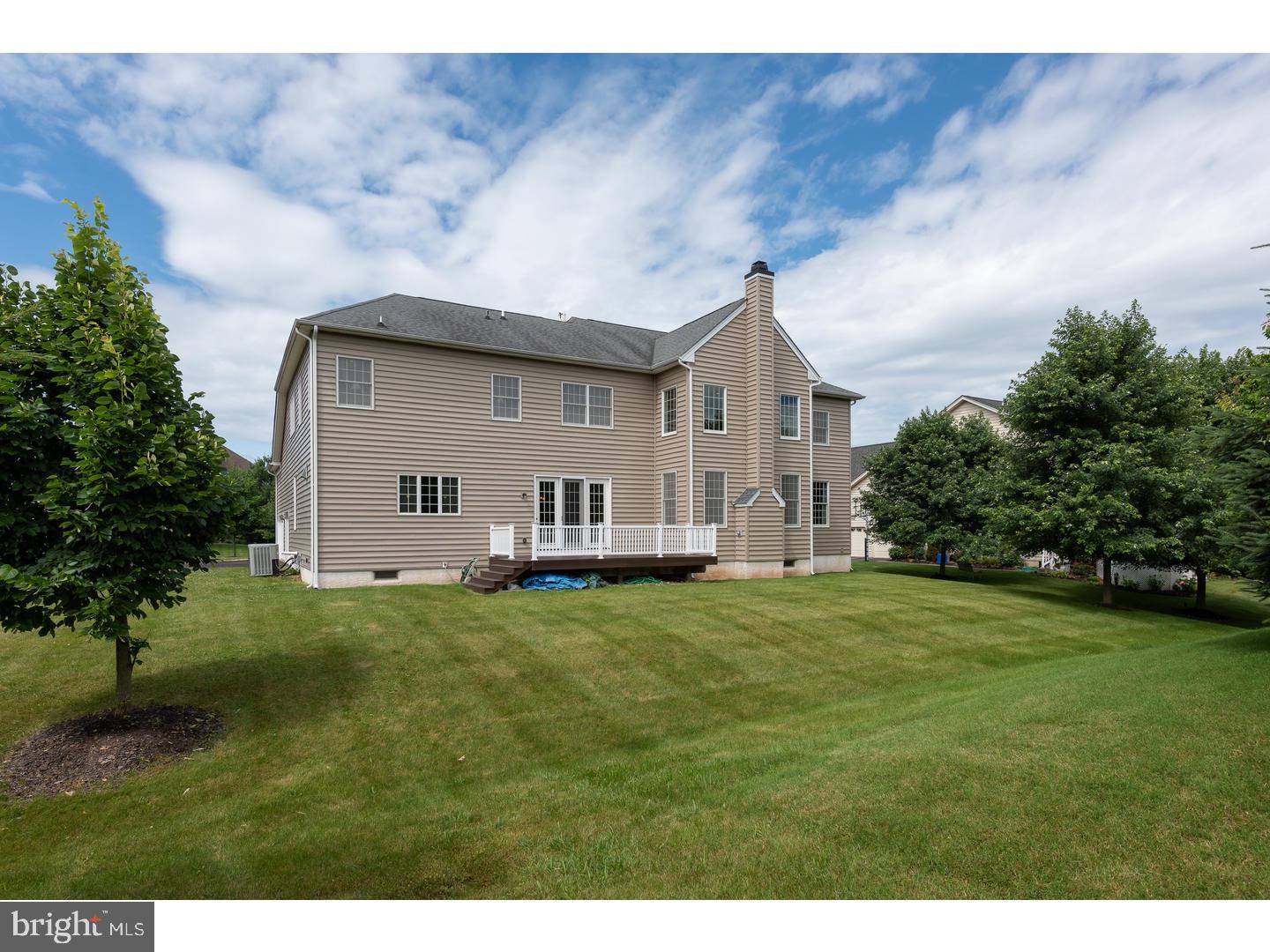 Phoenixville, PA 19460,71 GOLDFINCH CIR