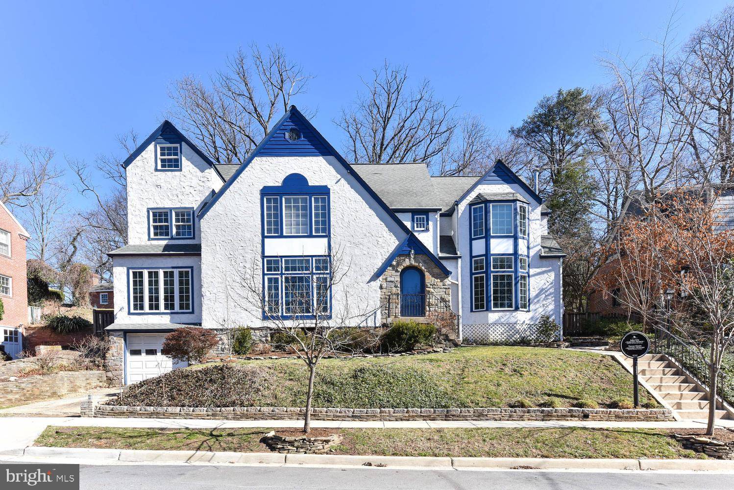 Arlington, VA 22207,4247 VACATION LN