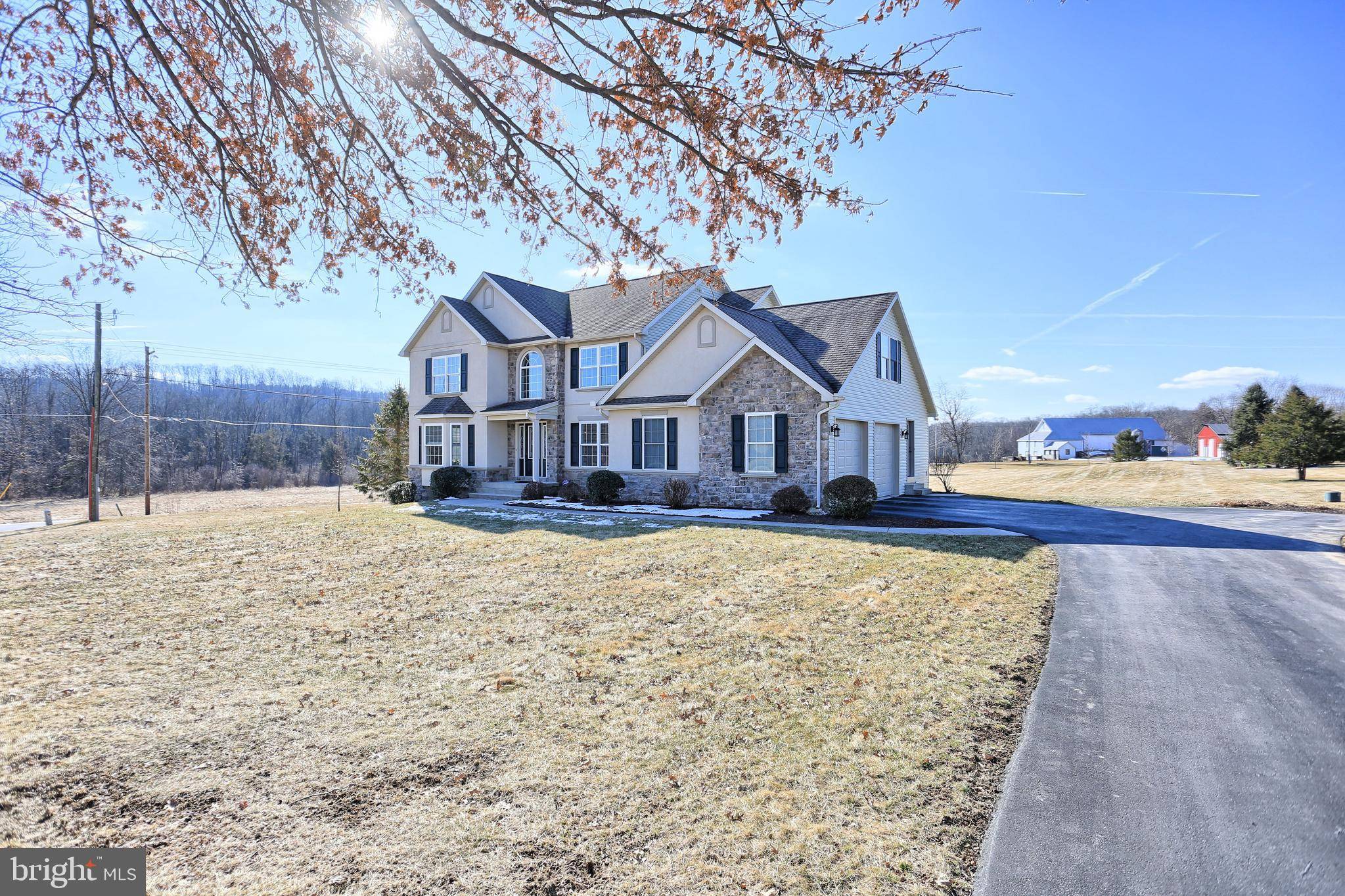 Wellsville, PA 17365,110 BUTTERCUP LN