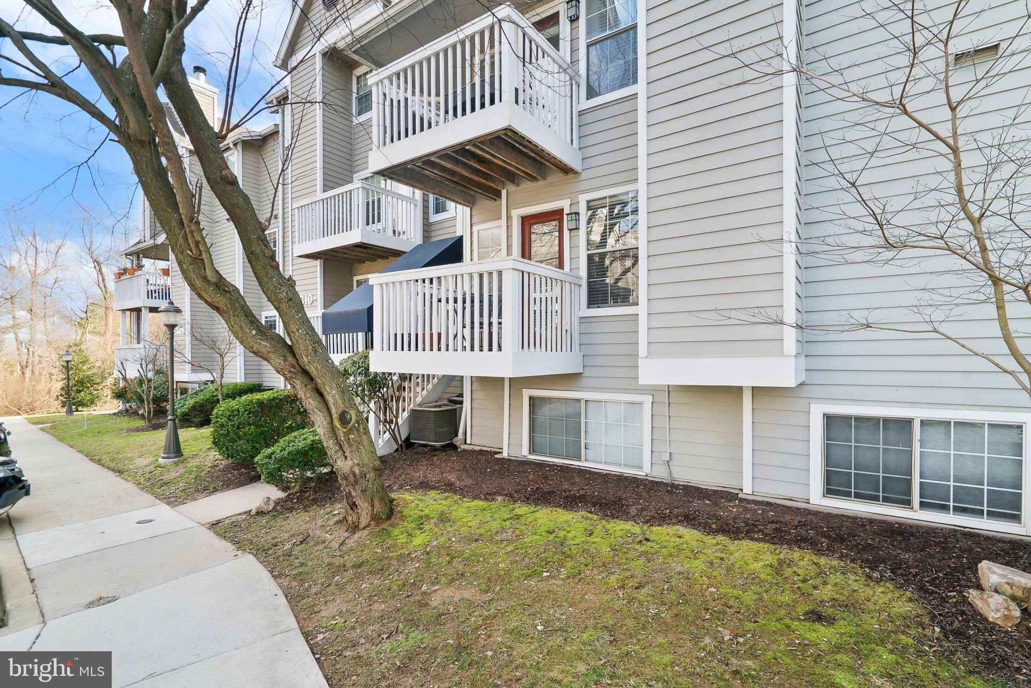 Rockville, MD 20852,5810 INMAN PARK CIR #200