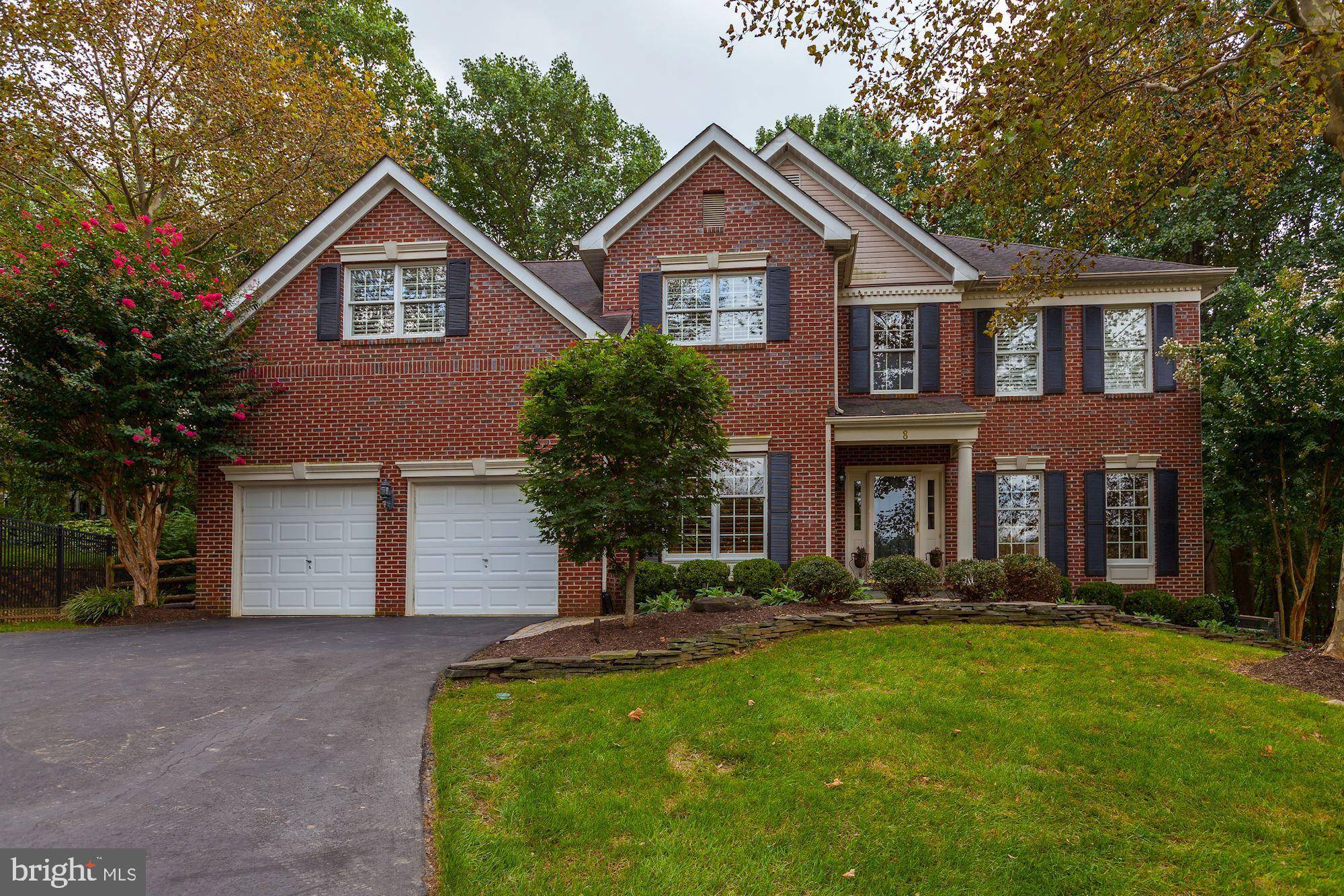 Gaithersburg, MD 20878,8 DEER TRAIL CT