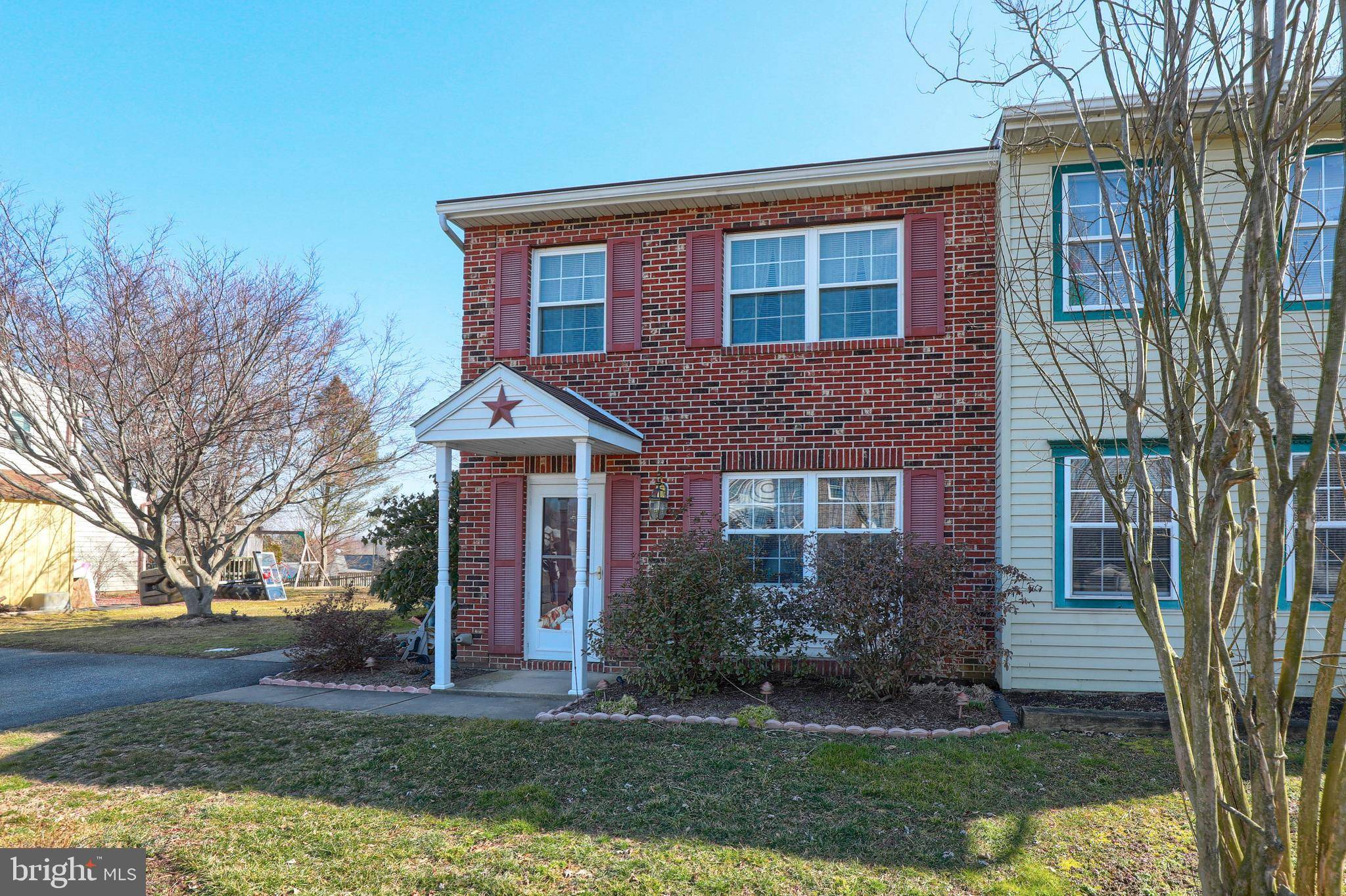 Lancaster, PA 17603,1085 MONTICELLO LN