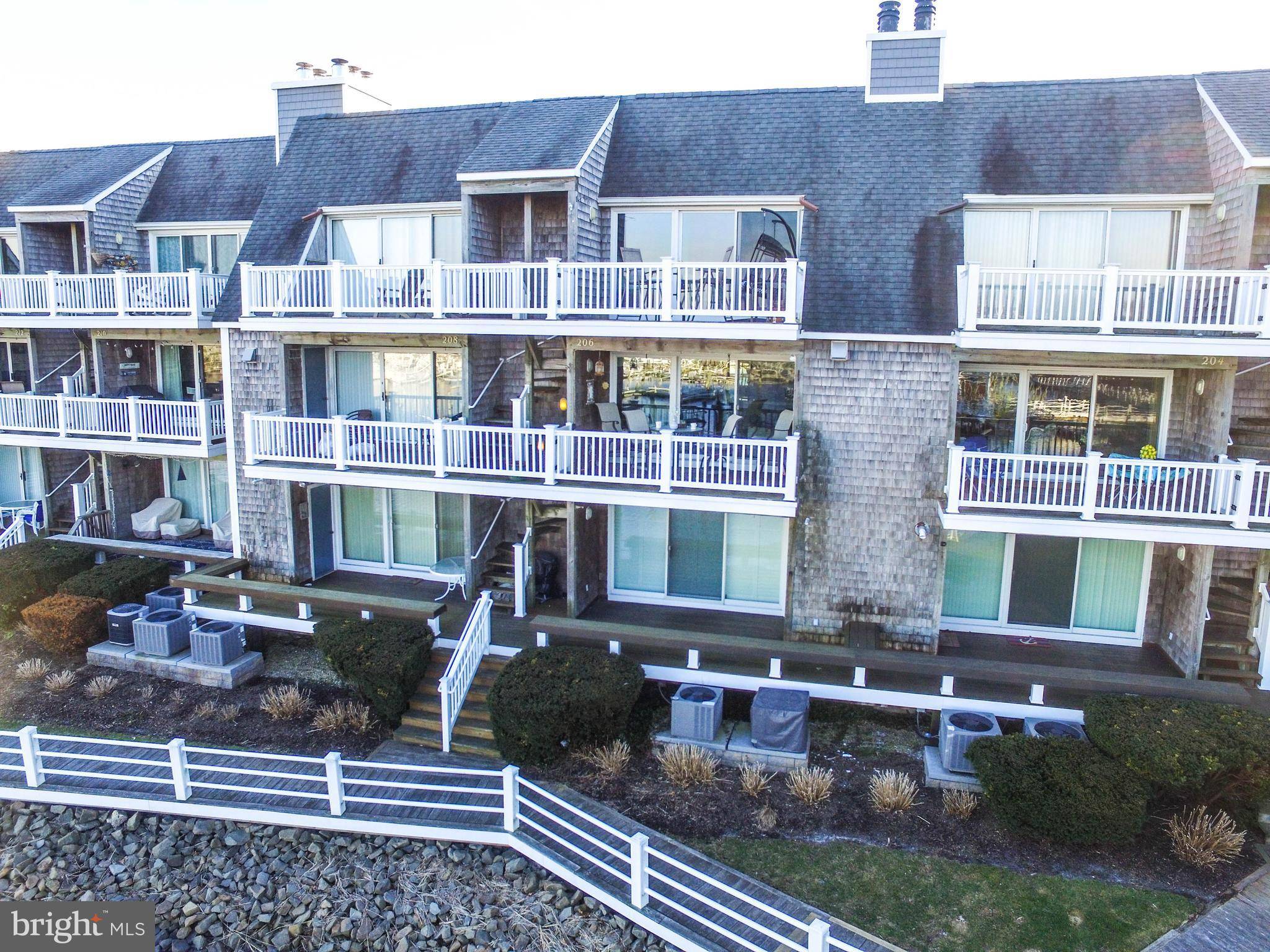 Somers Point, NJ 08244,206 HARBOUR COVE