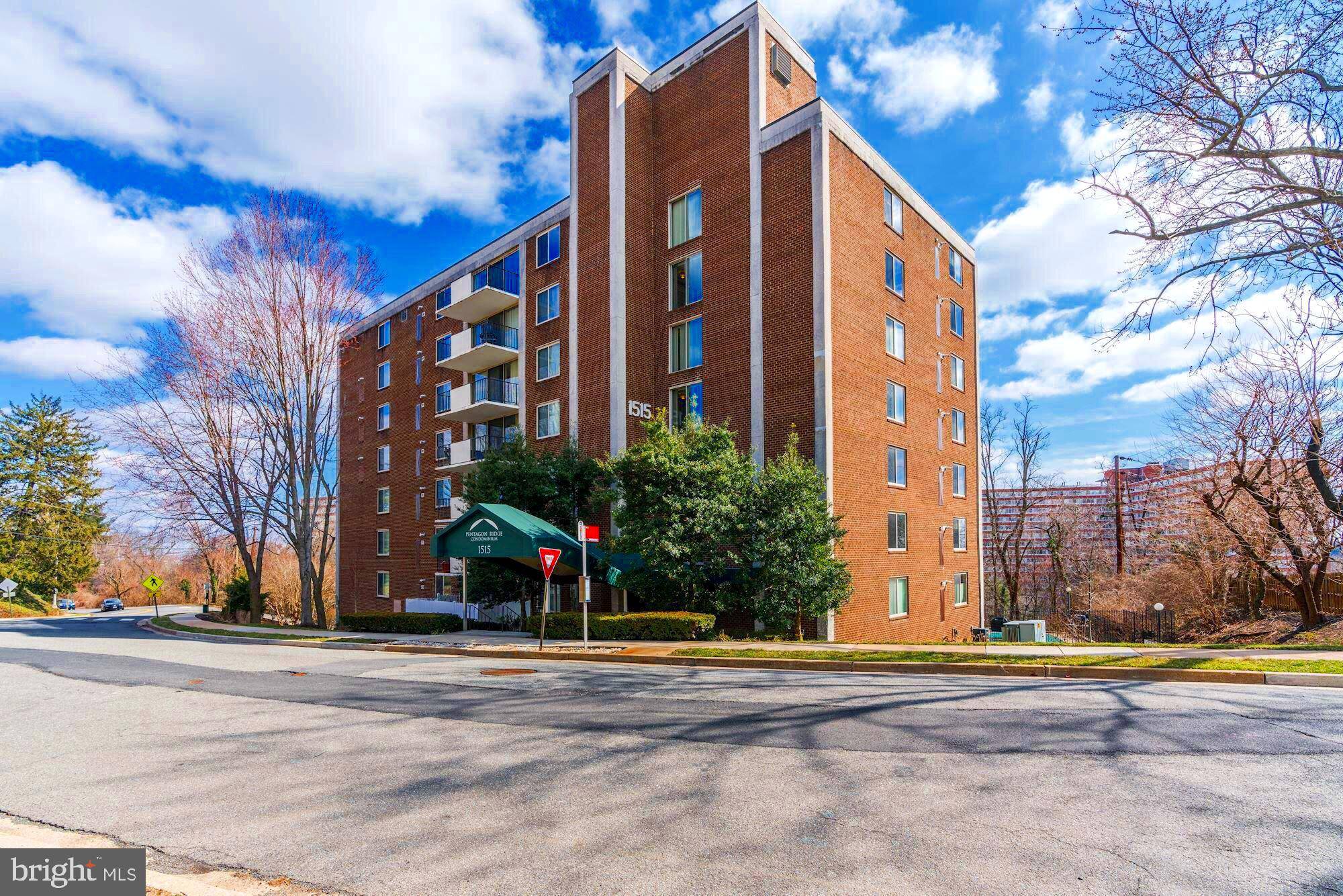 Arlington, VA 22202,1515 S ARLINGTON RIDGE RD #505