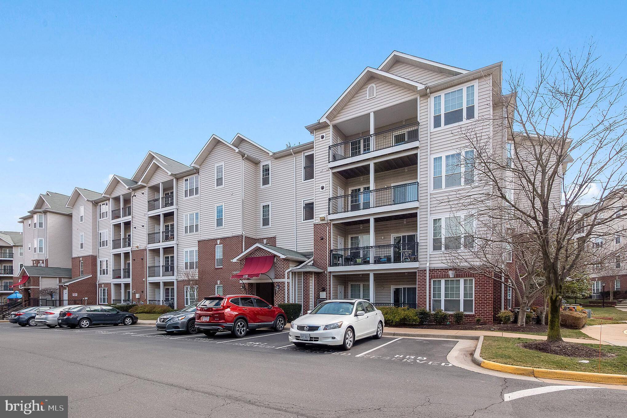 Mclean, VA 22102,1550 SPRING GATE DR #8408