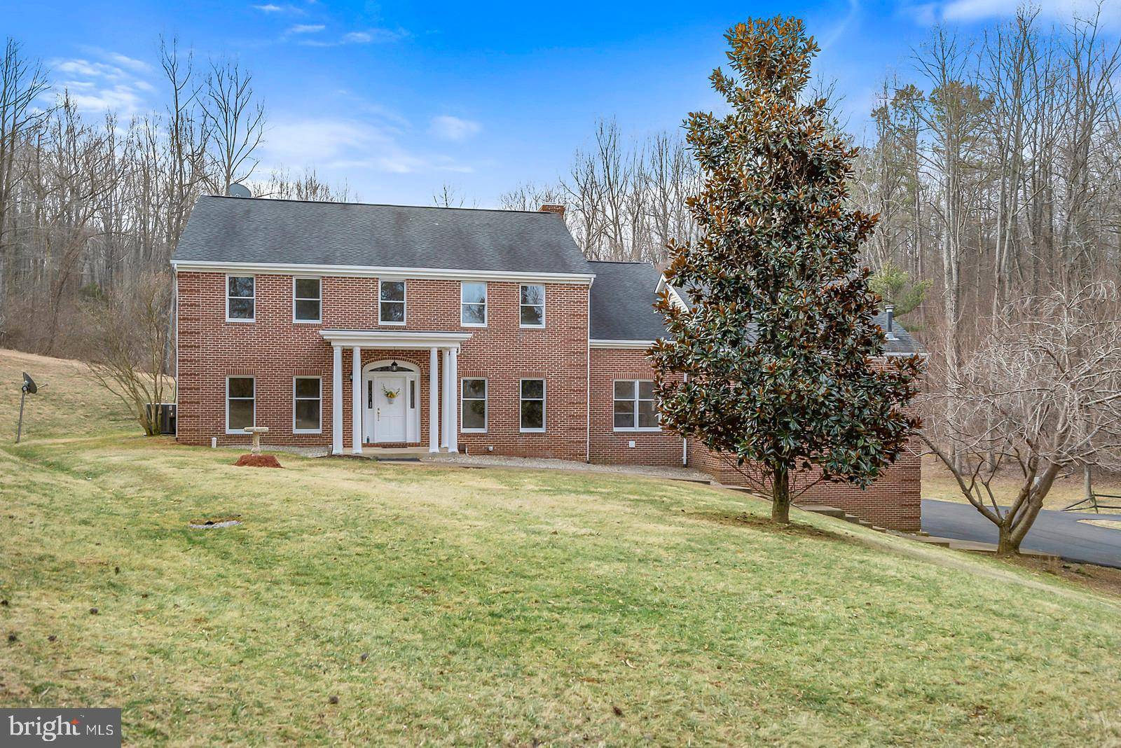 Broad Run, VA 20137,5787 HUNTON WOOD DR