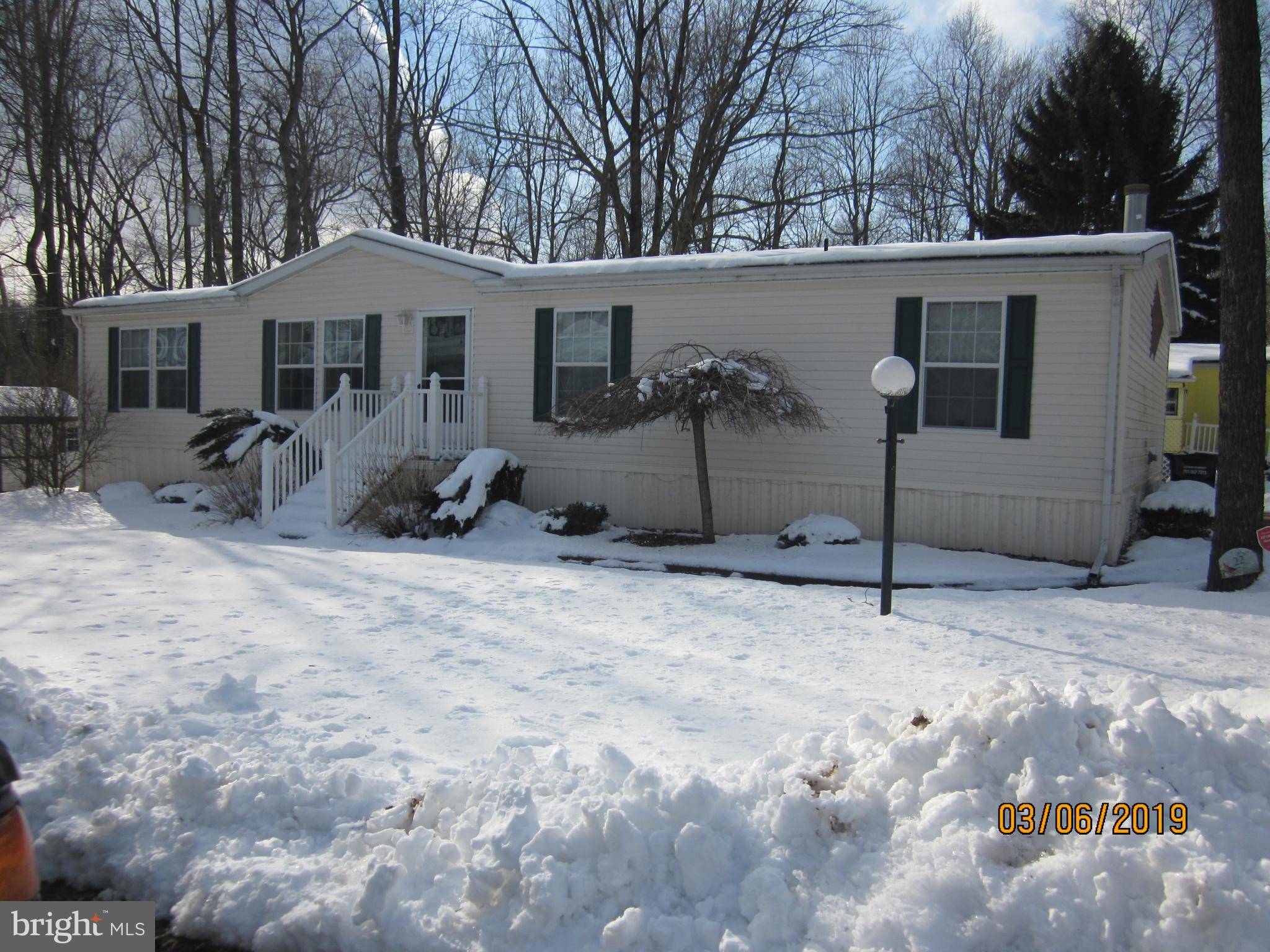 Elizabethtown, PA 17022,22 RAINBOW CIR