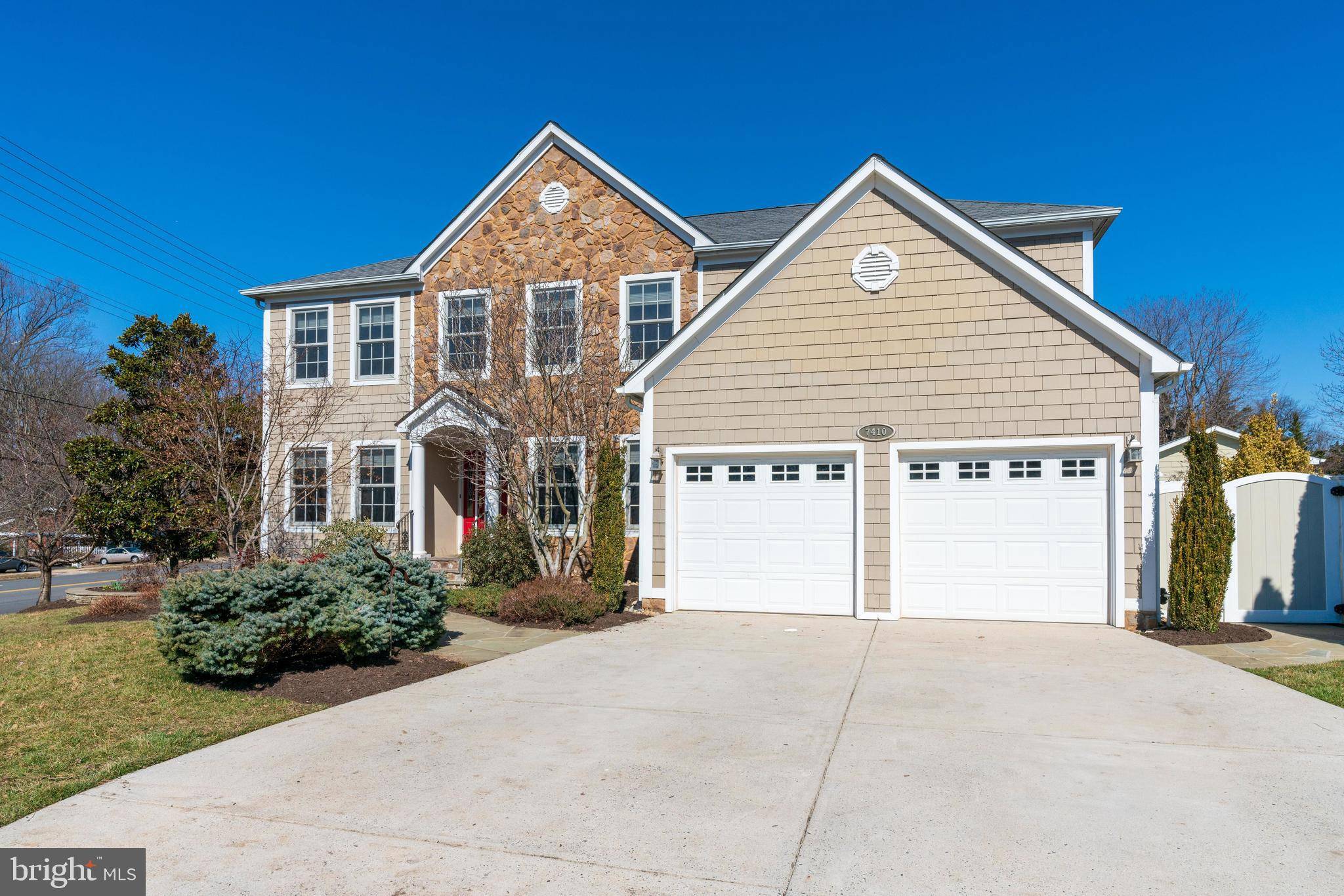 Annandale, VA 22003,7410 VALLEYCREST BLVD