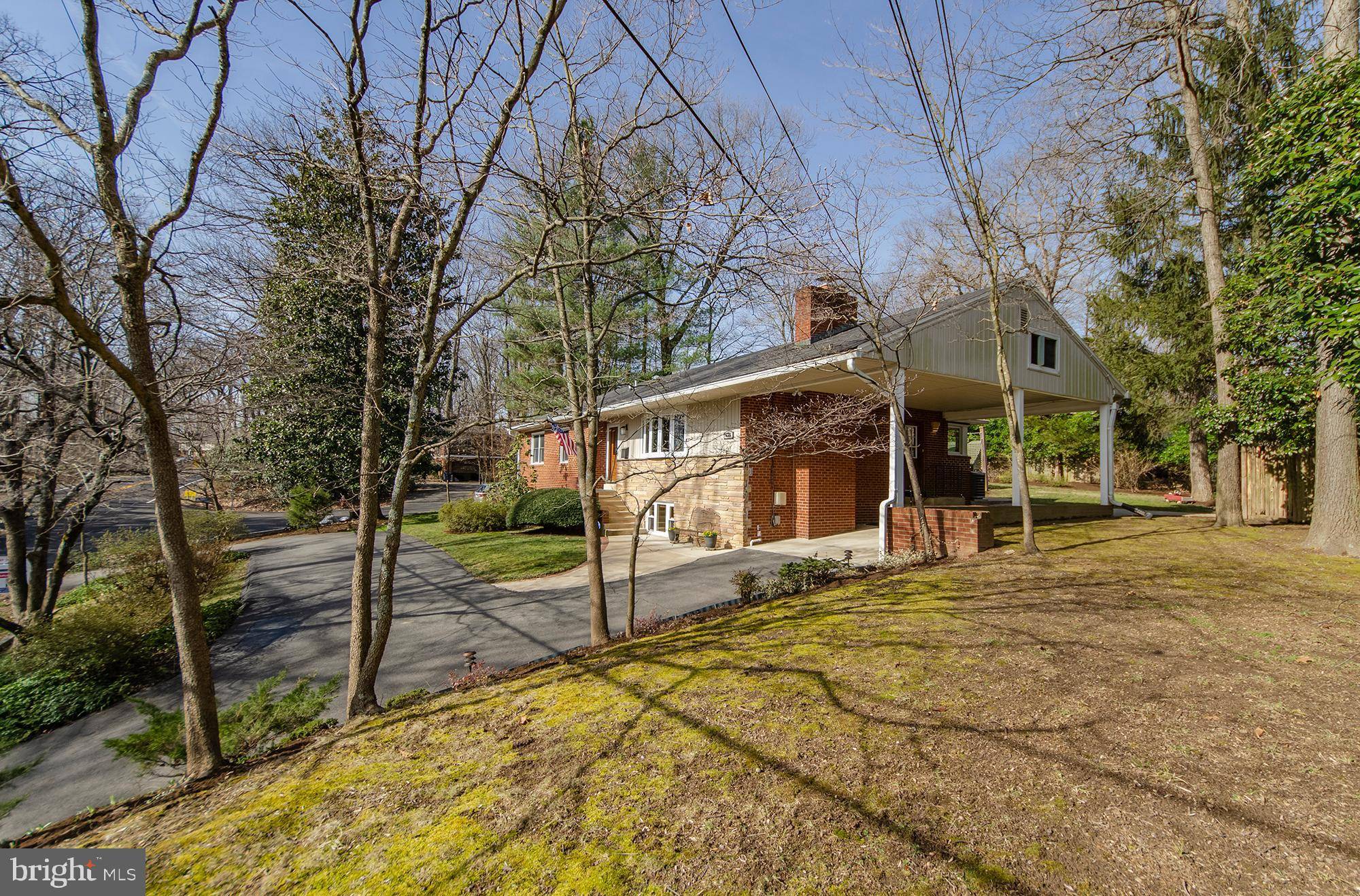 Falls Church, VA 22044,6326 WATERWAY DR