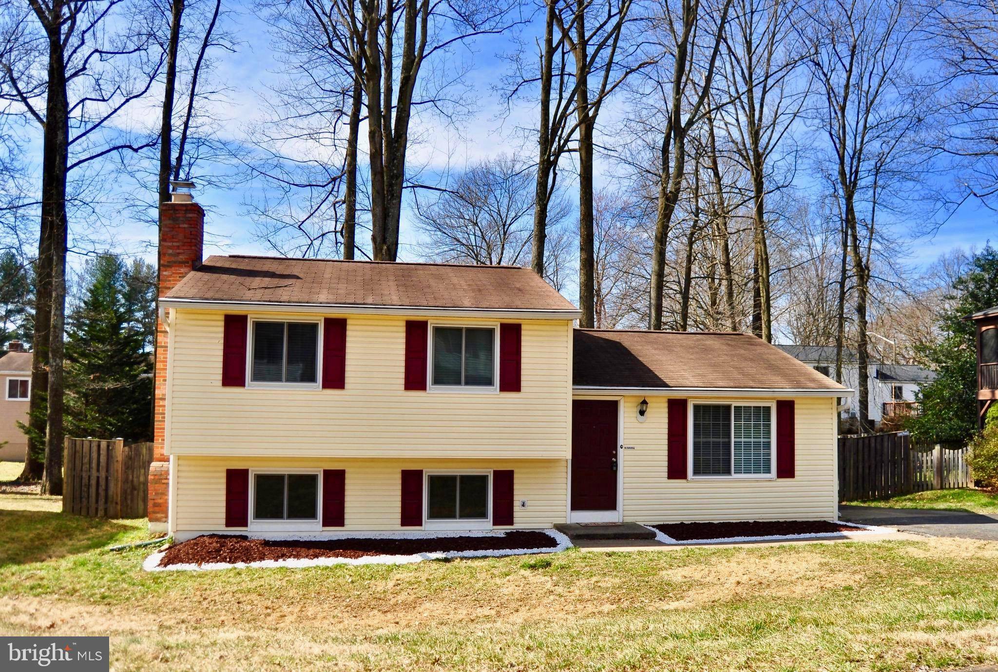 Burke, VA 22015,9315 WILLOW POND LN