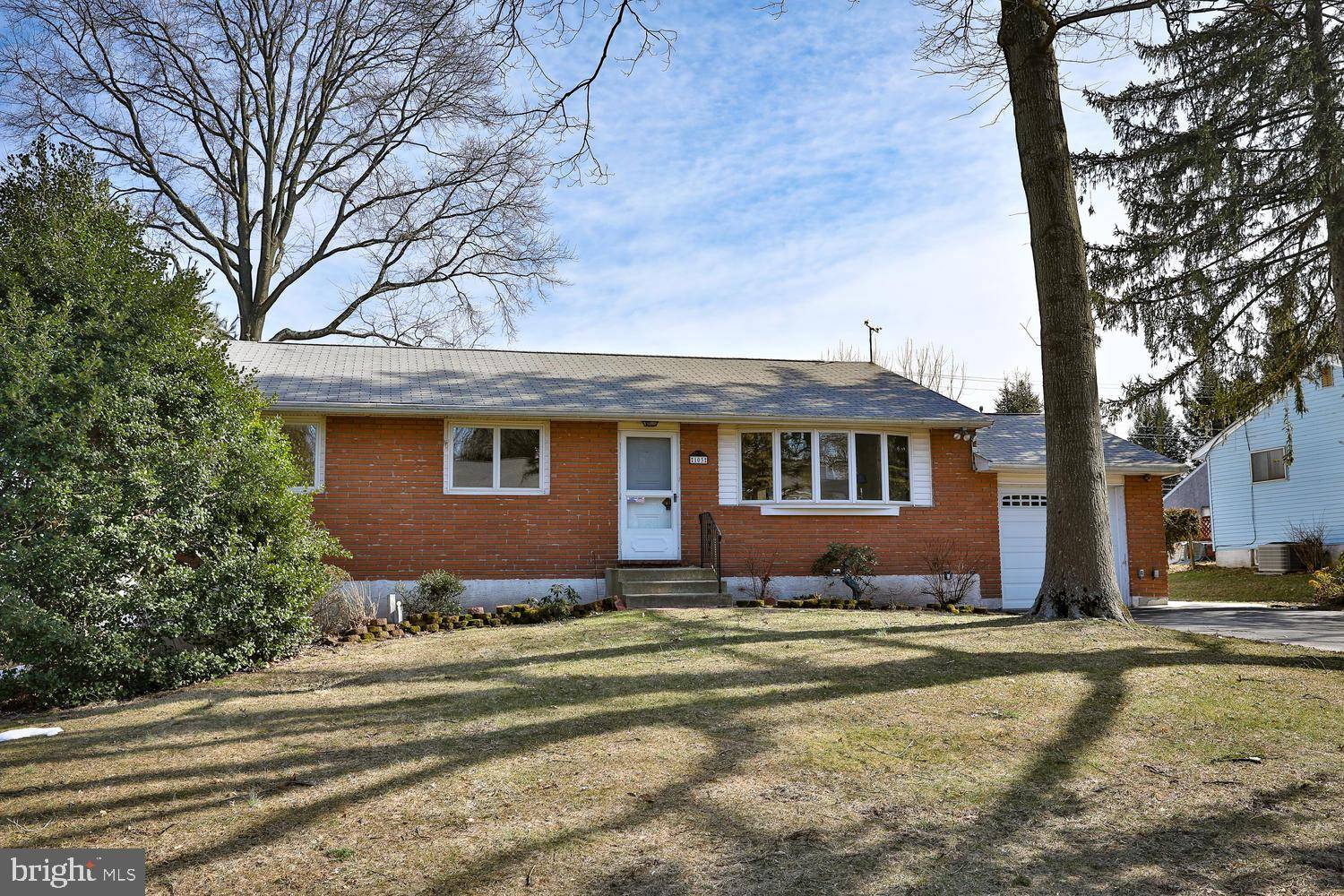 Hatboro, PA 19040,103 BUTTERNUT DR