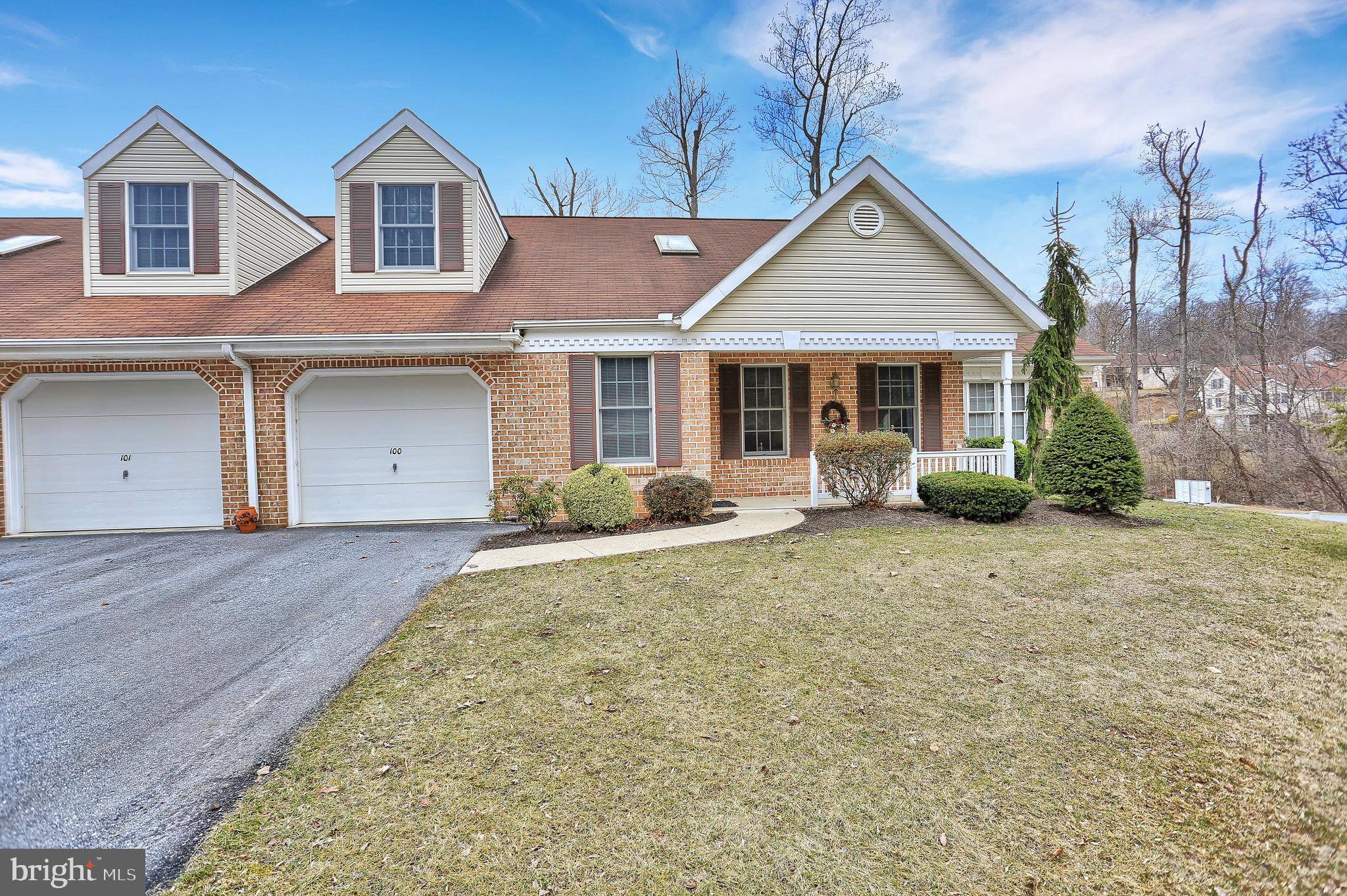 Elizabethtown, PA 17022,100 TIMBER VILLA