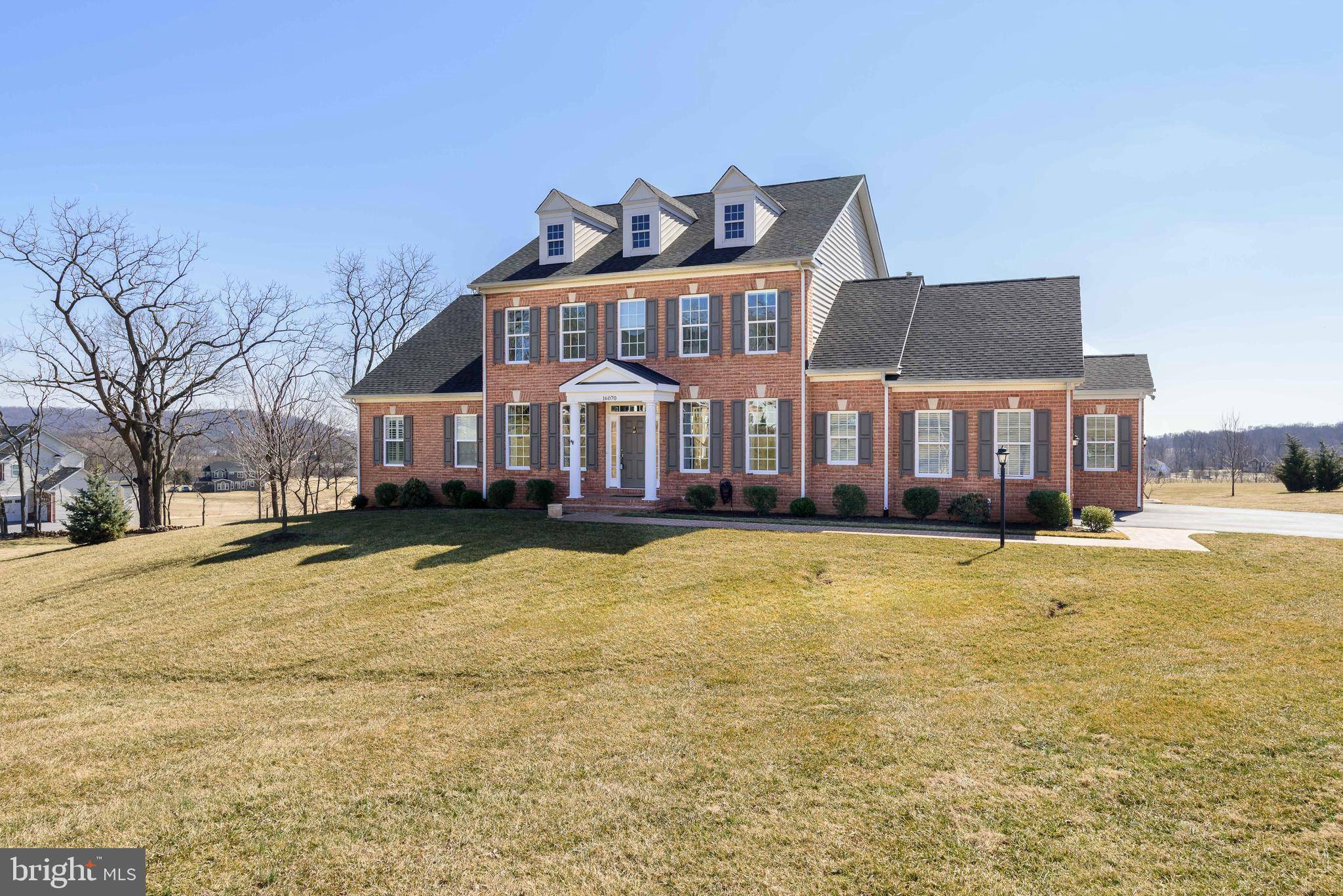 Round Hill, VA 20141,16070 FLAGSTONE CT