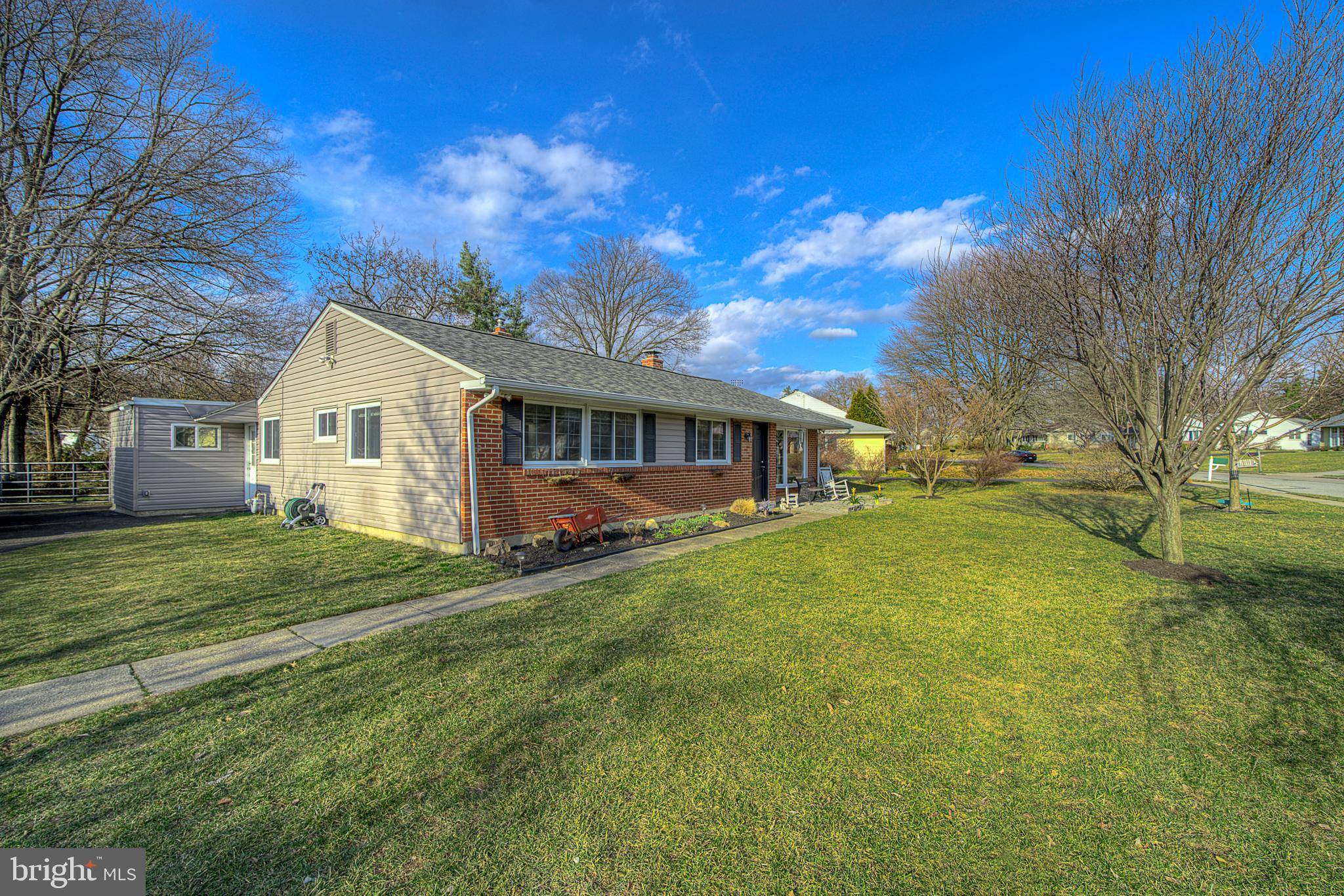 Glenside, PA 19038,411 GLENWAY RD