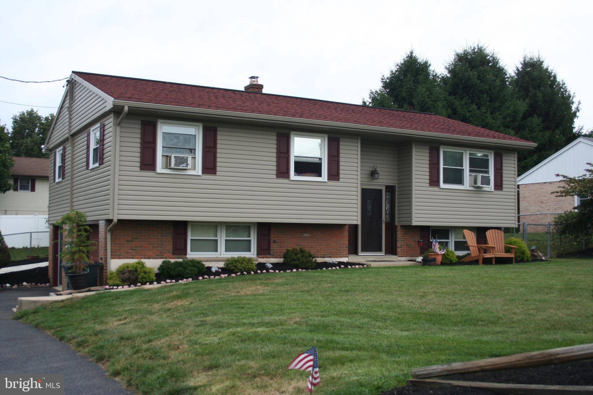 Jonestown, PA 17038,19 COLONIAL DR