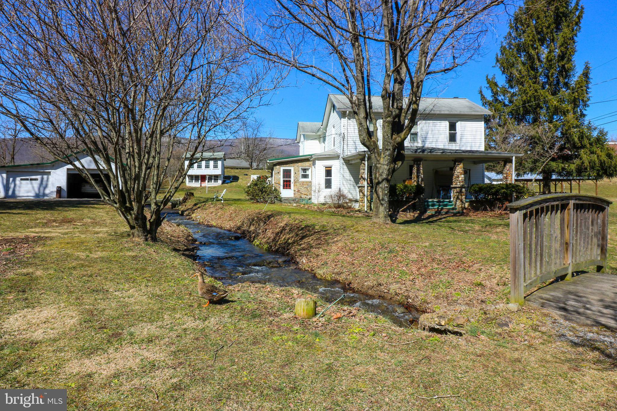 New Creek, WV 26743,32 GARDNERS LANE