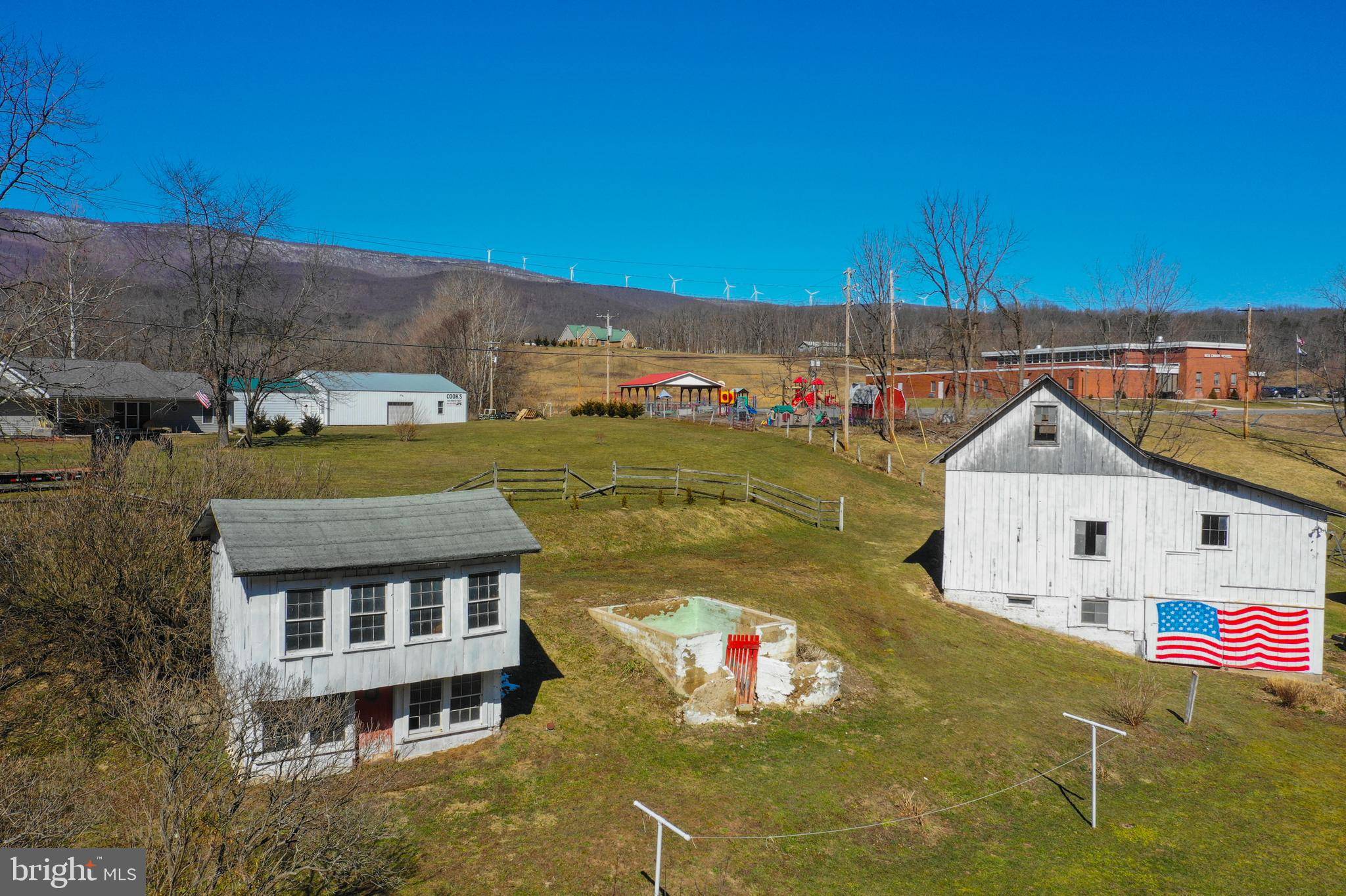 New Creek, WV 26743,32 GARDNERS LANE