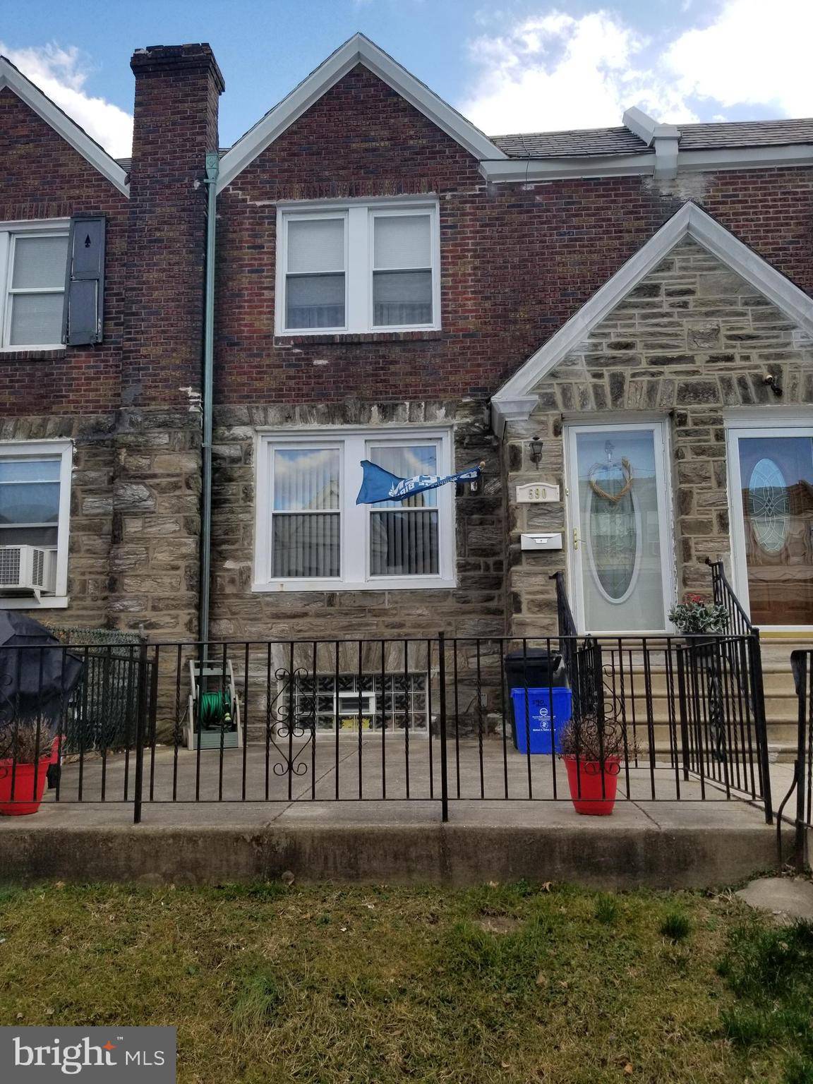 Philadelphia, PA 19120,590 ROSALIE ST