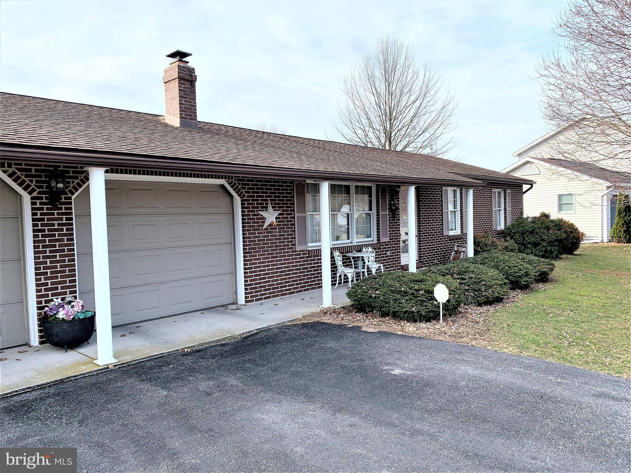 Hanover, PA 17331,9 CARDINAL DR