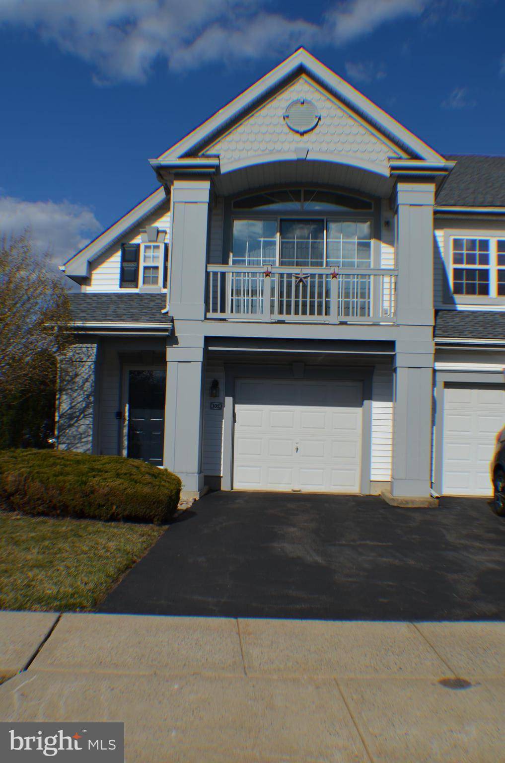 Warminster, PA 18974,102 RED MAPLE CT #409