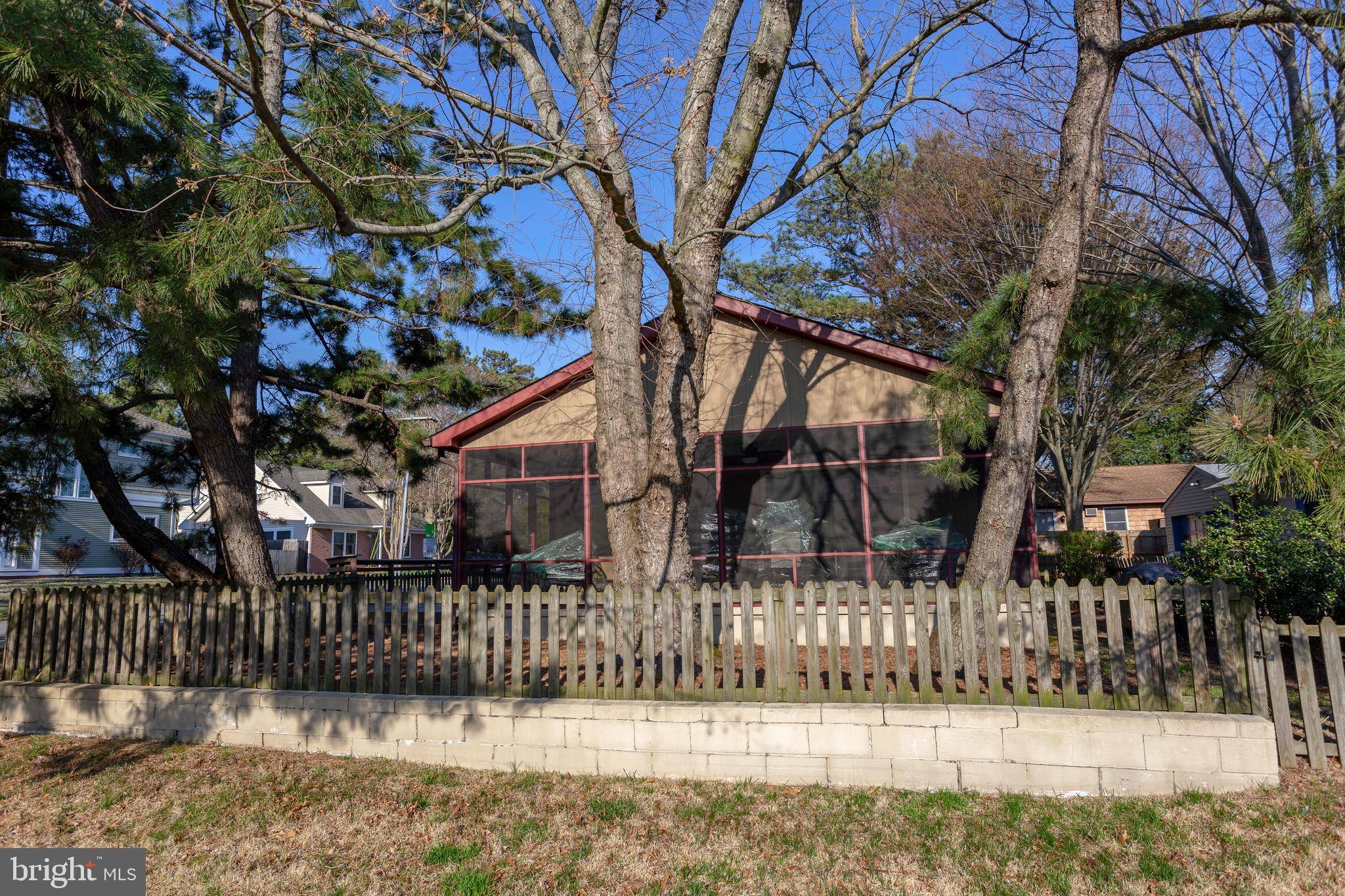 Dewey Beach, DE 19971,1600 BAYARD AVE