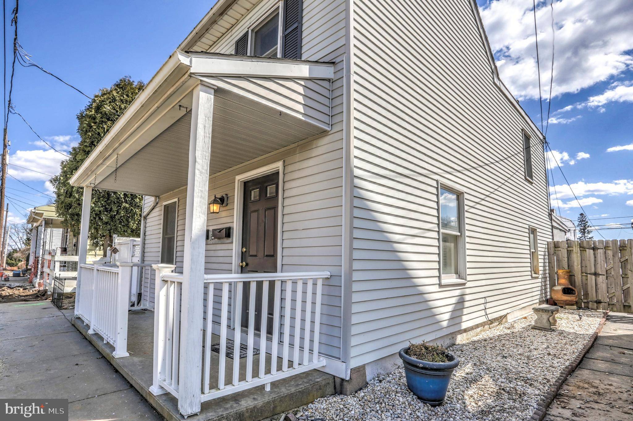 Wrightsville, PA 17368,321 LOCUST ST