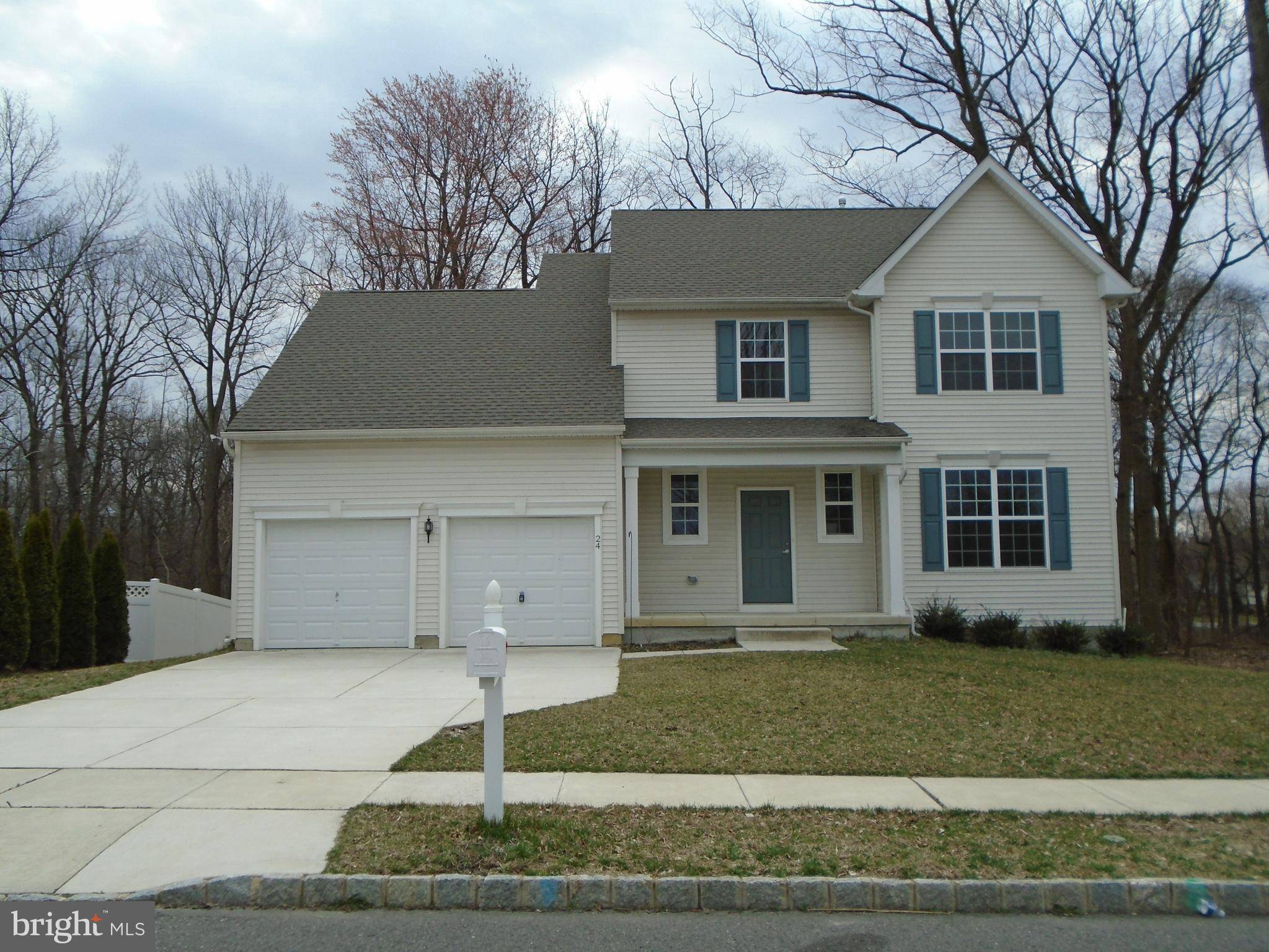 Woodbury, NJ 08096,24 VIOLET CT