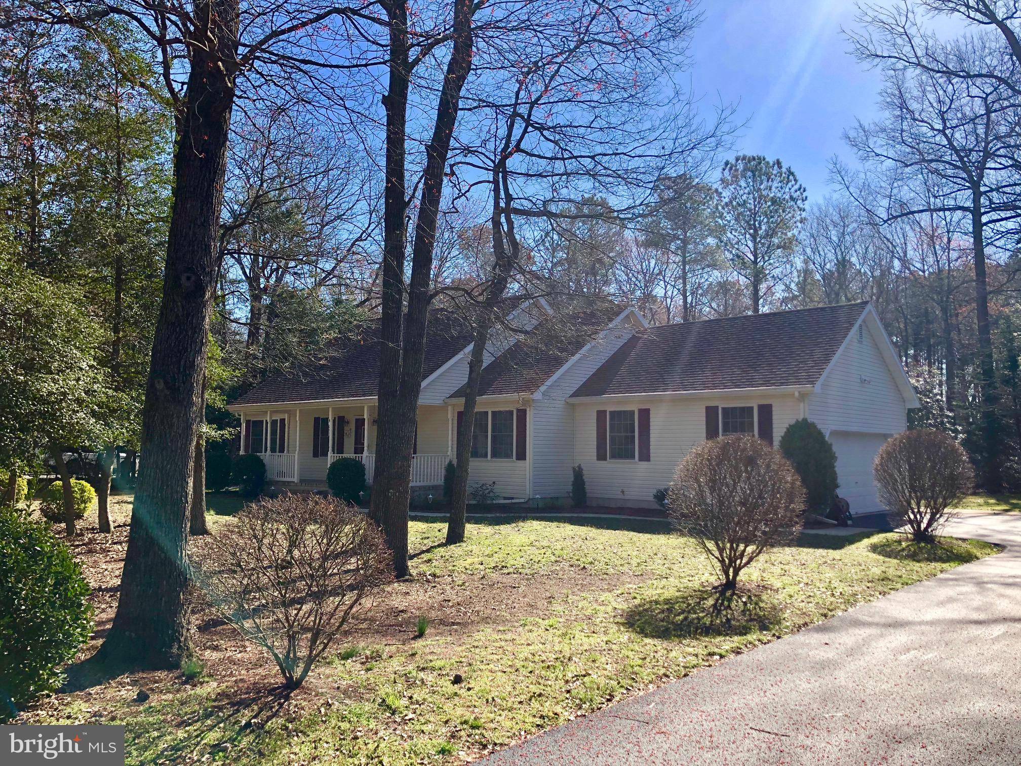 Laurel, DE 19956,33245 FOREST KNOLL DR