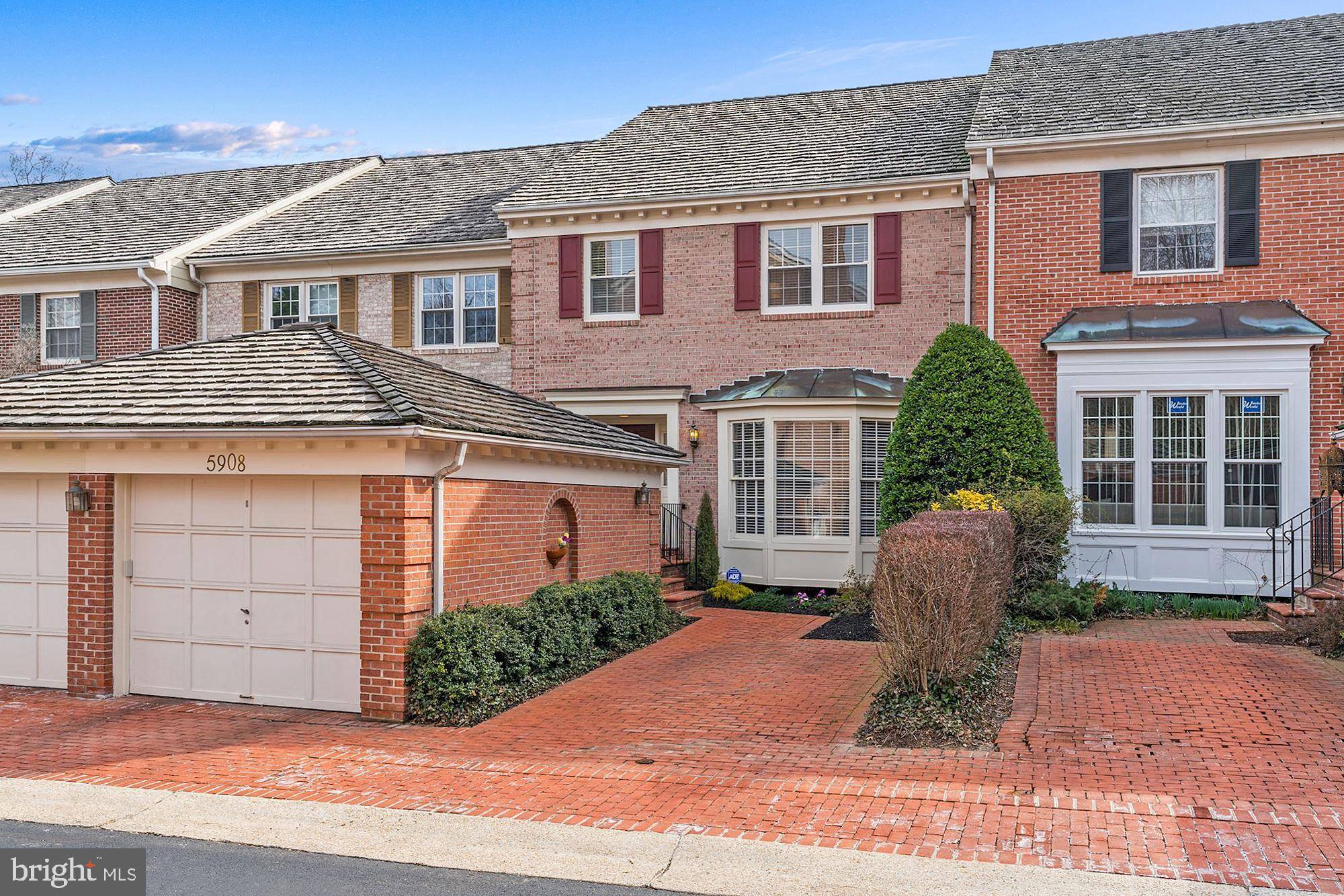 Bethesda, MD 20814,5908 MAPLEWOOD PARK PL