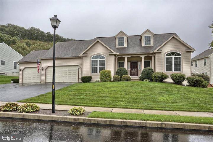 Lebanon, PA 17046,34 SWEETBRIAR LN