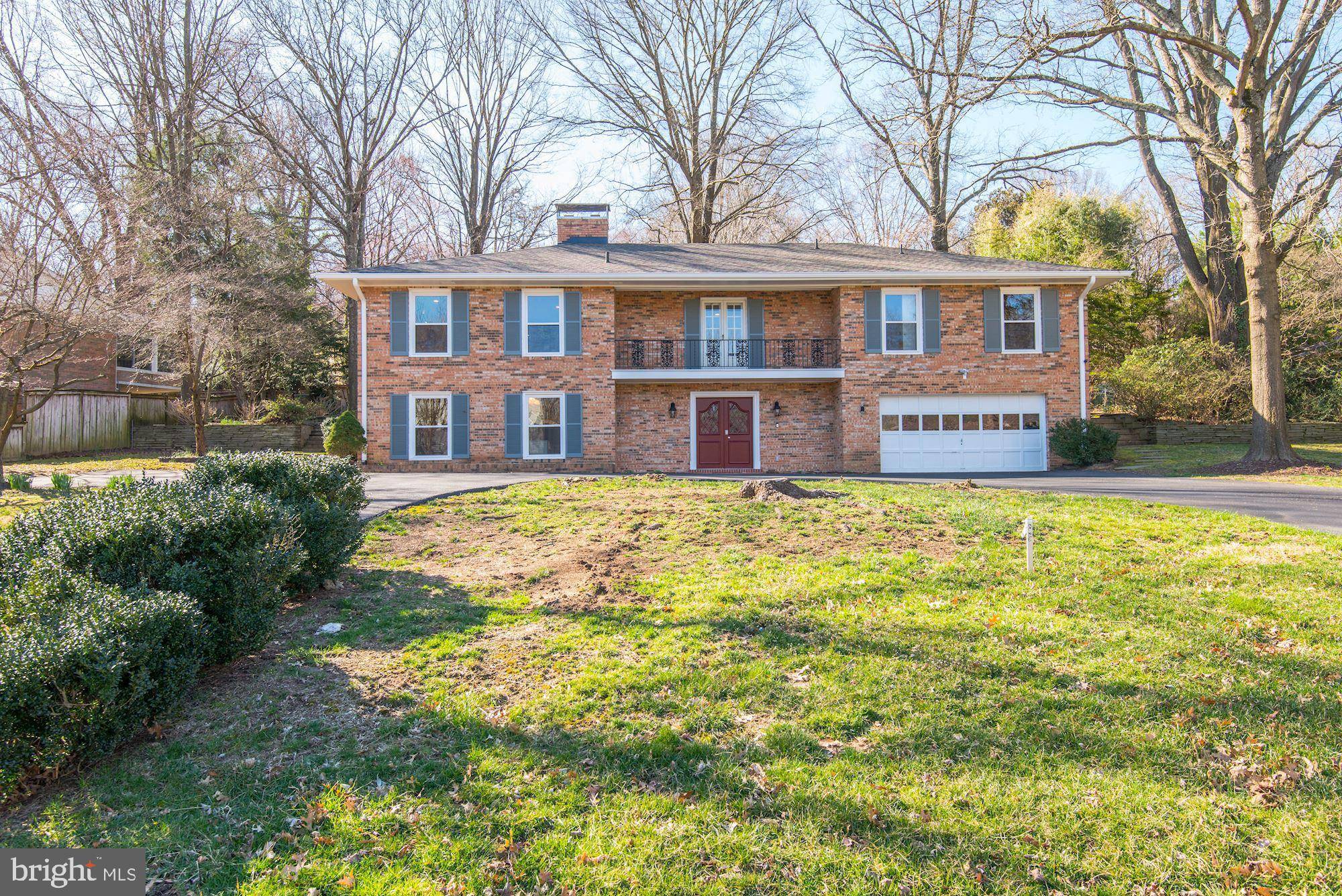 Mclean, VA 22101,6027 CHESTERBROOK RD