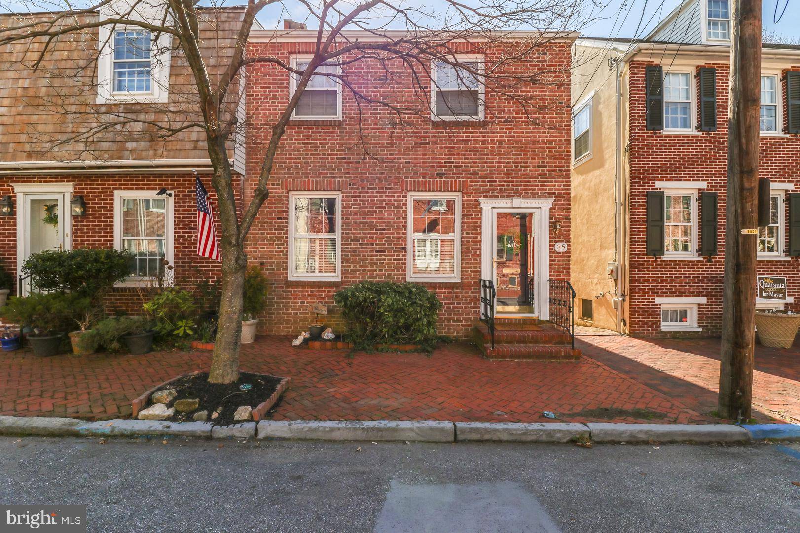 New Castle, DE 19720,35 W 4TH ST