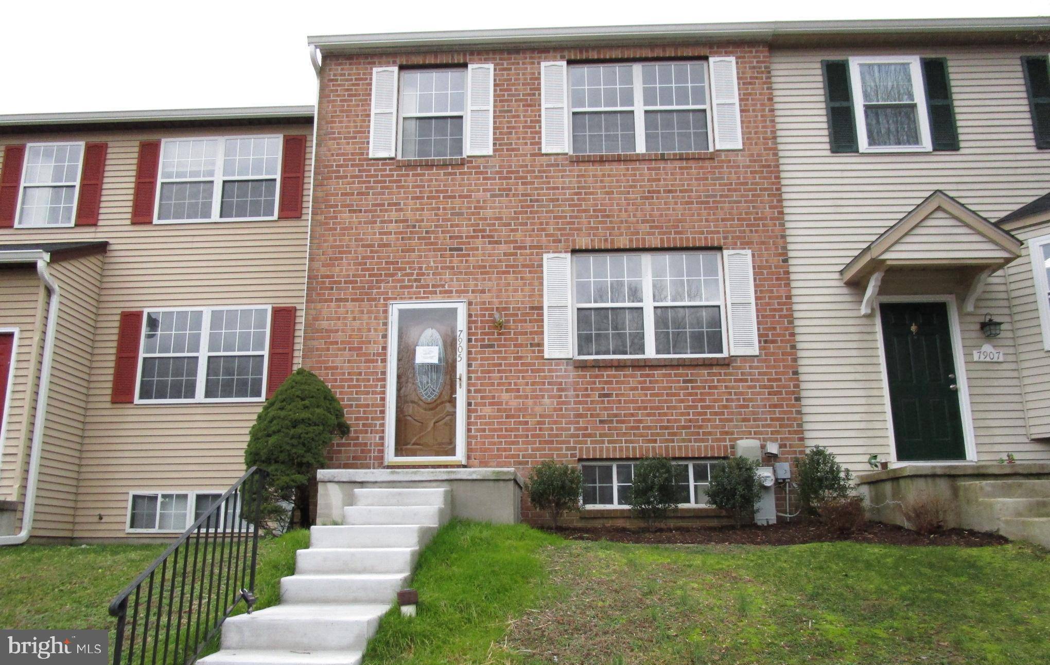 Pasadena, MD 21122,7905 DELLA ROSA CT