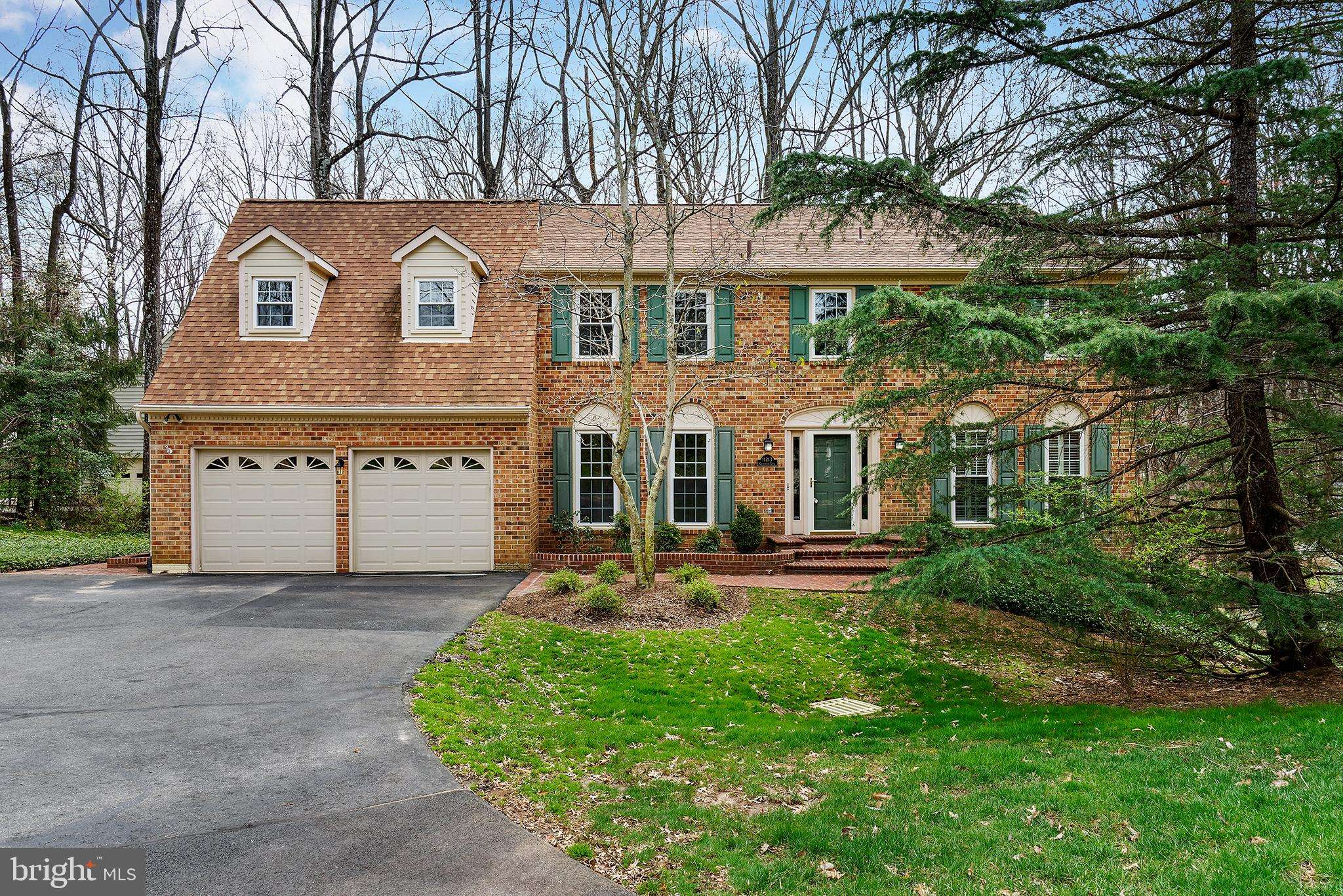 Oakton, VA 22124,11213 CRANBROOK LN