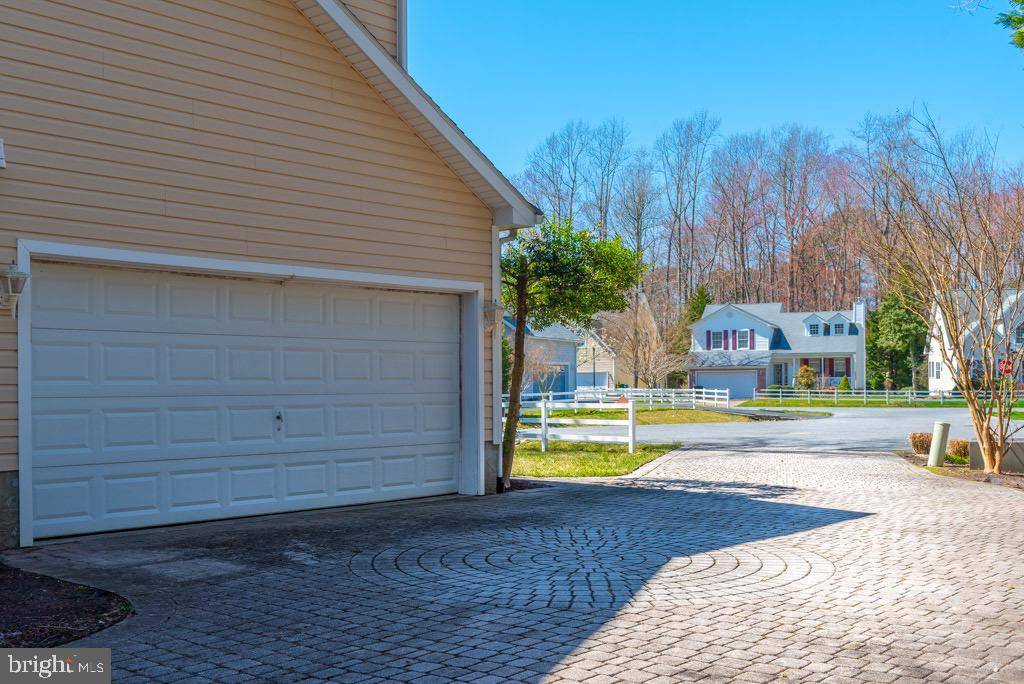 Berlin, MD 21811,6 BUNKER CT