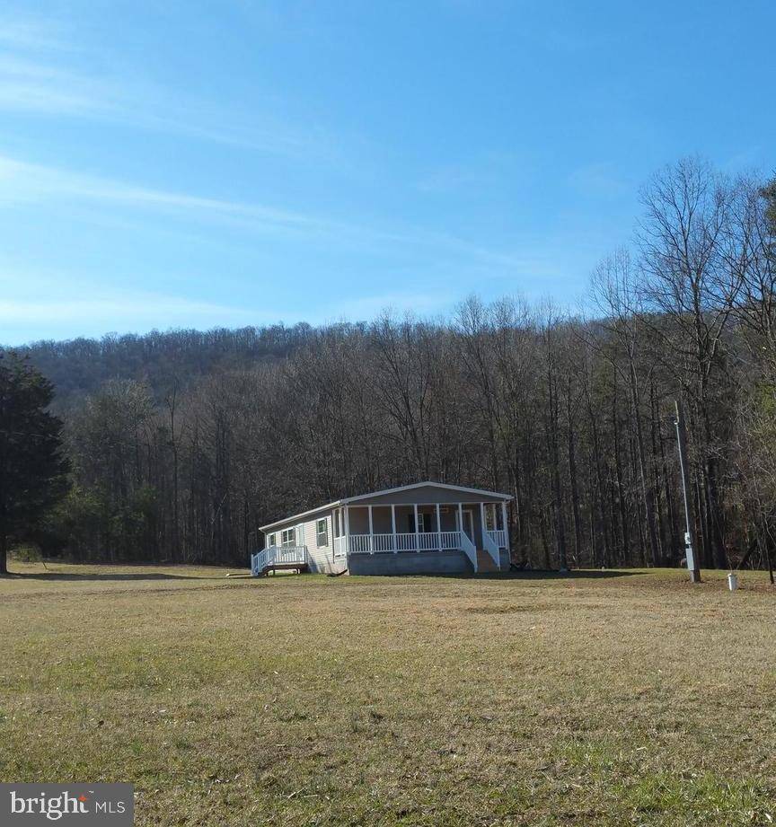 Bloomery, WV 26817,139 FOUNTAIN VIEW DR