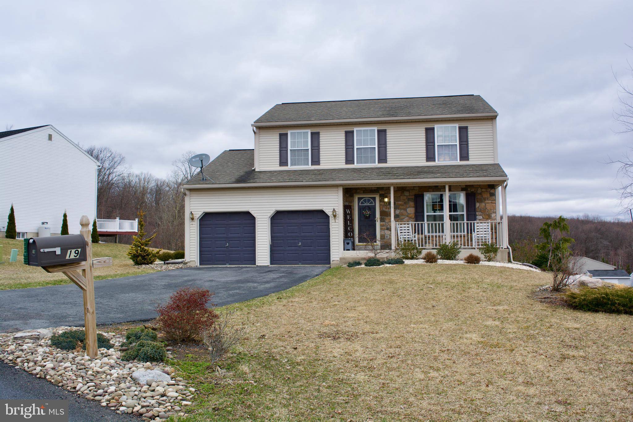 Pottsville, PA 17901,19 MOUNTAIN VIEW LN