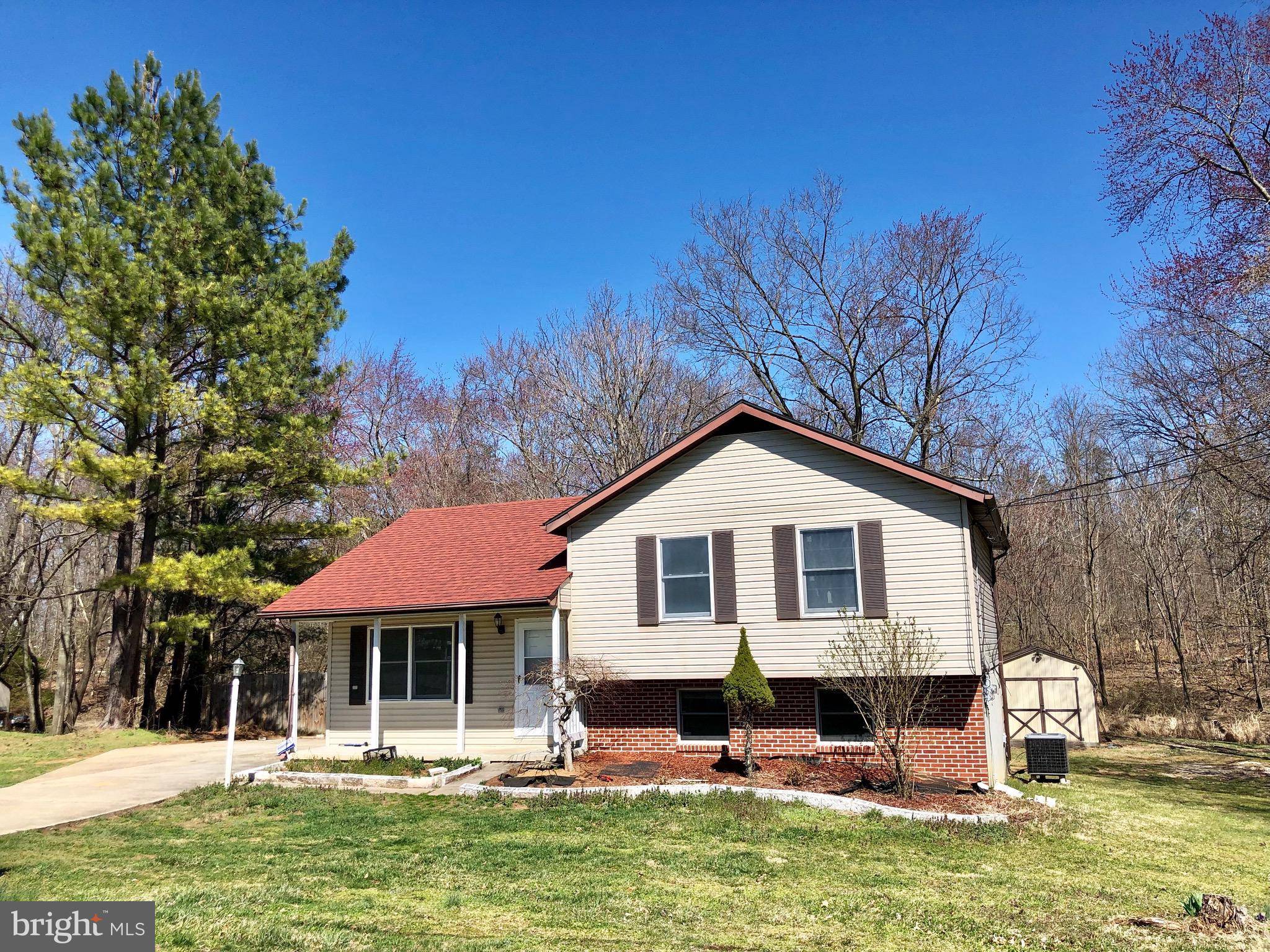 Inwood, WV 25428,83 CARTER LN