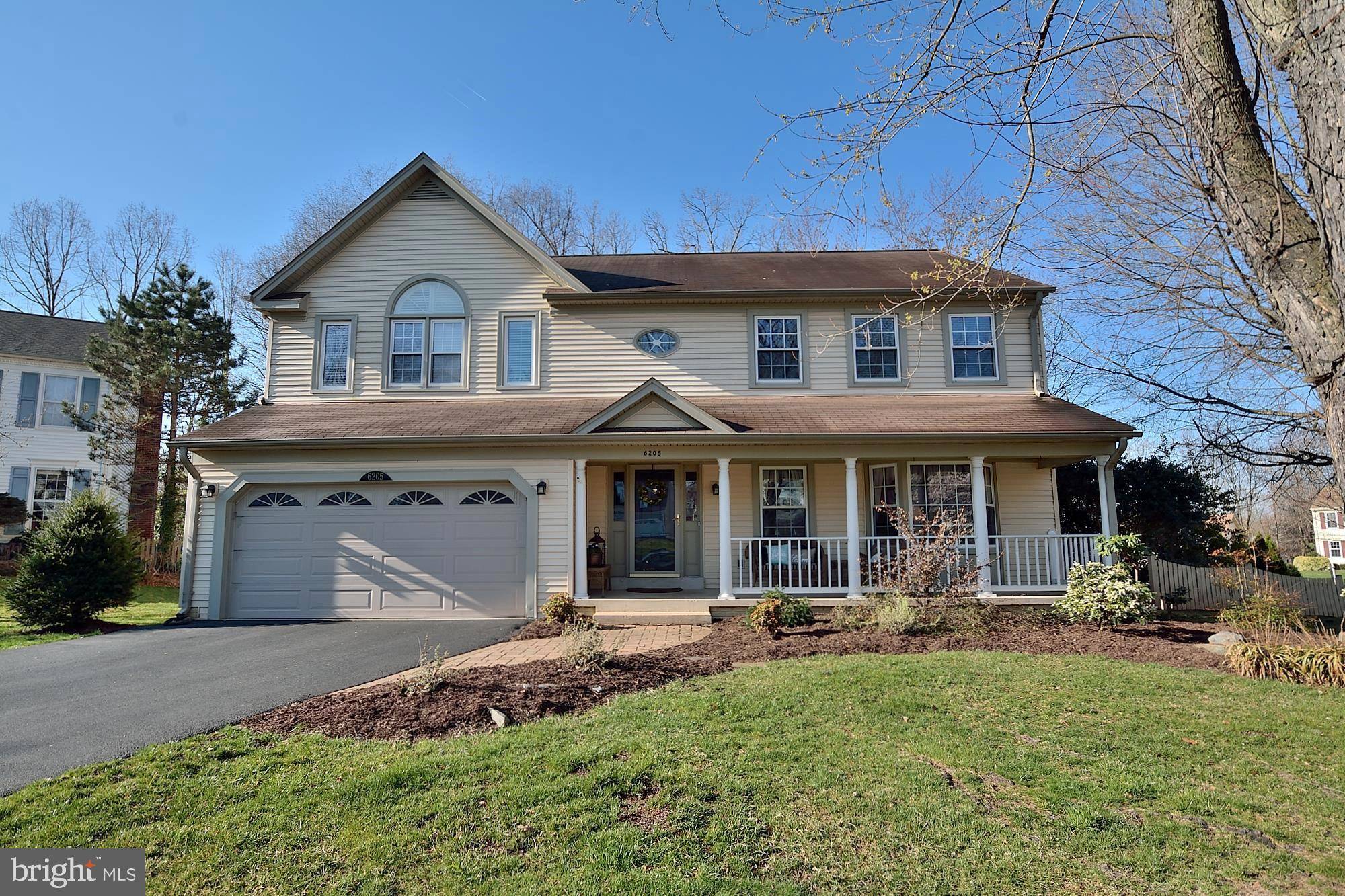 Clifton, VA 20124,6205 MAPLE RUN CT