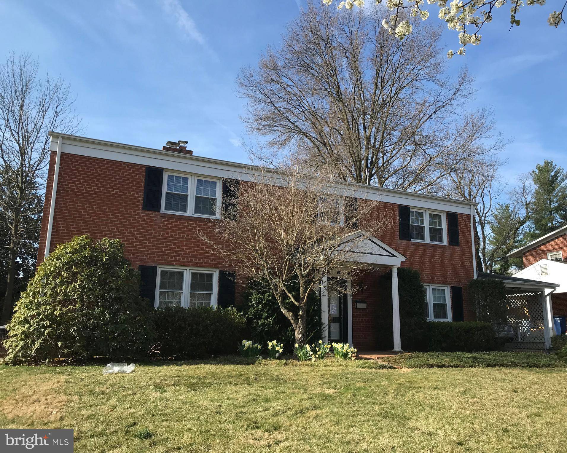 Mclean, VA 22101,6931 TYNDALE ST