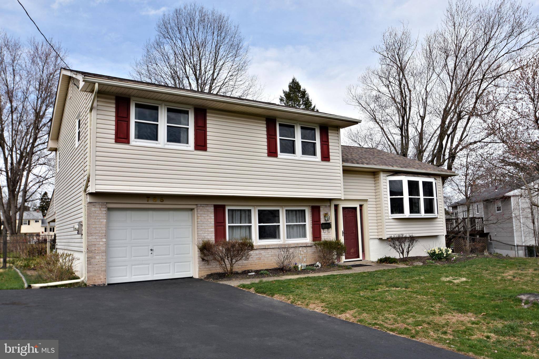 Warminster, PA 18974,788 LONGSTRETH RD