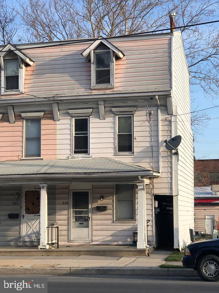 Lebanon, PA 17042,319 E CUMBERLAND ST E