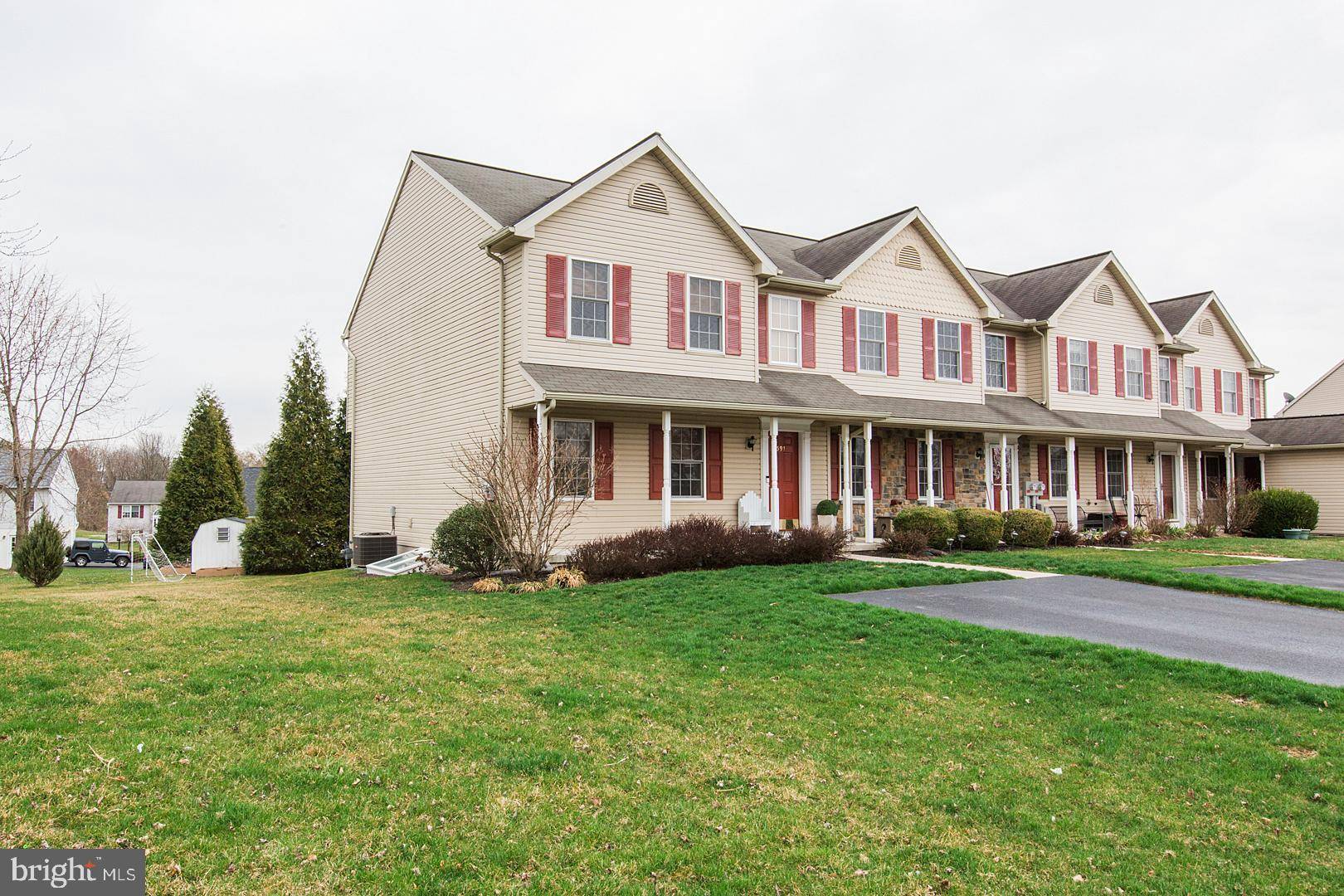 Manheim, PA 17545,591 WOOD DUCK DR