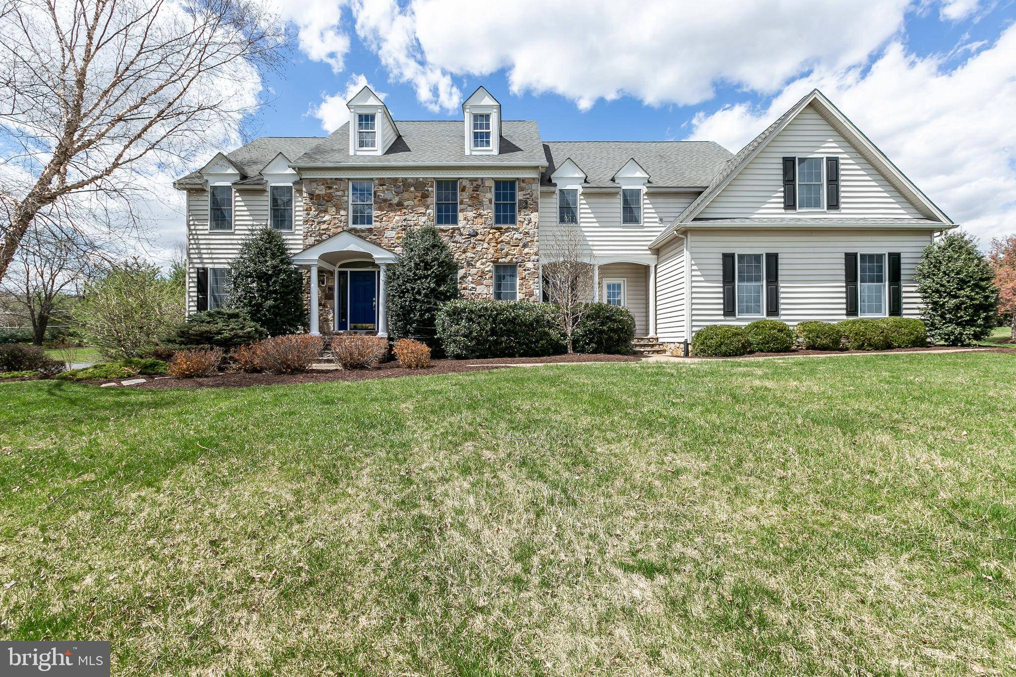 Reisterstown, MD 21136,5 OLD MANOR CT