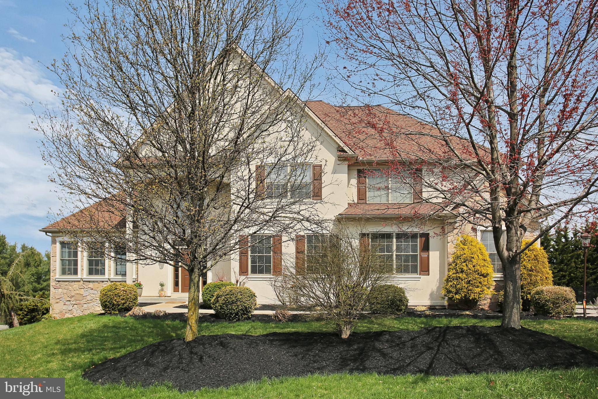 Harrisburg, PA 17111,6430 FARMCREST LN