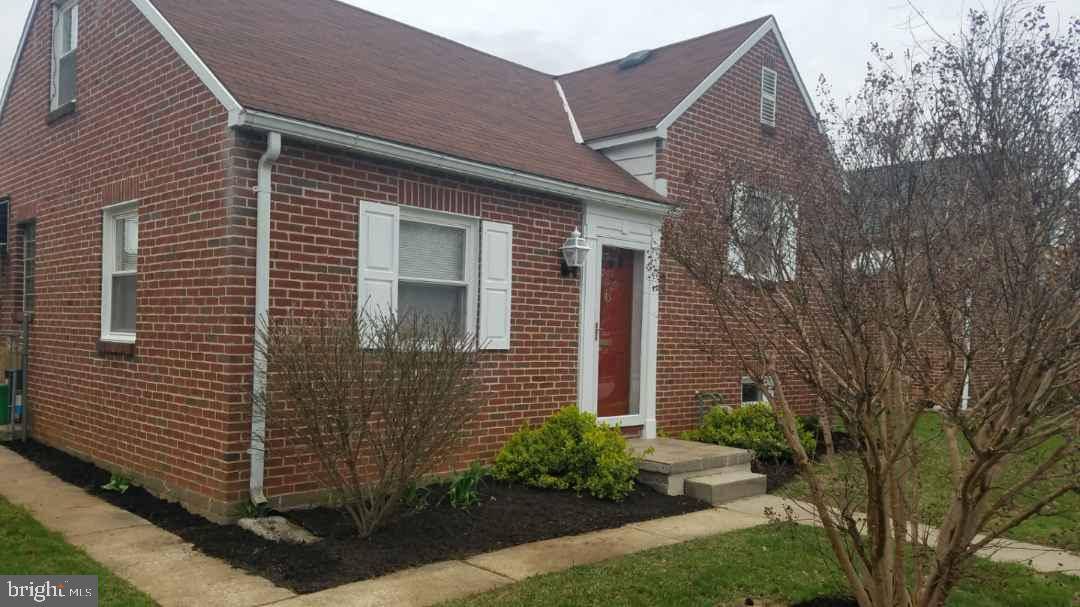 York, PA 17404,743 CONEWAGO AVE