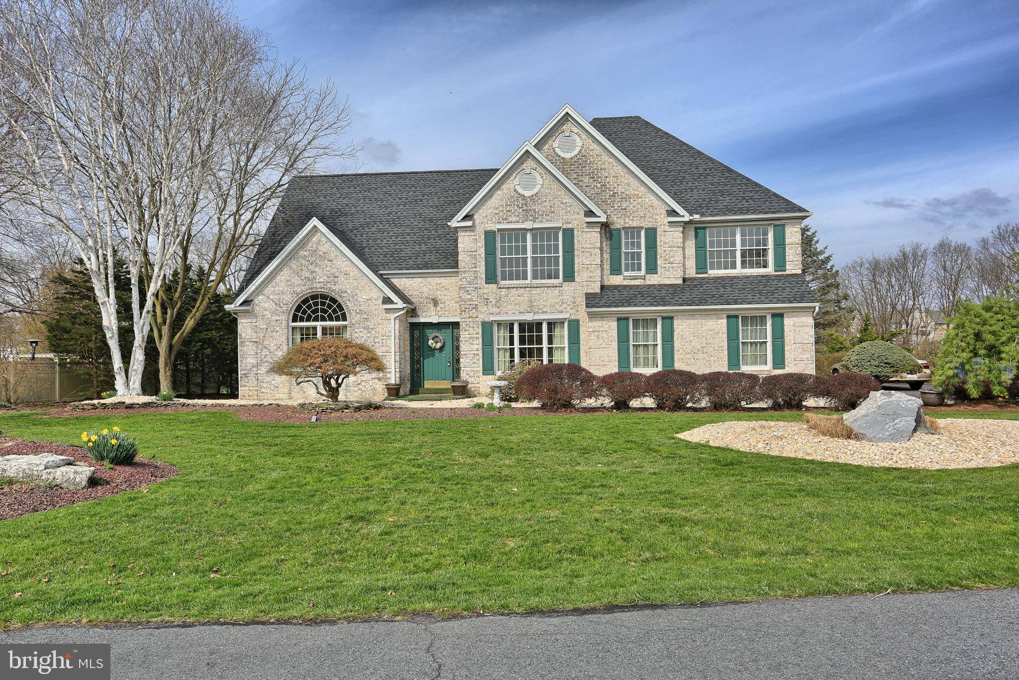 Mechanicsburg, PA 17050,1 IRONGATE CT