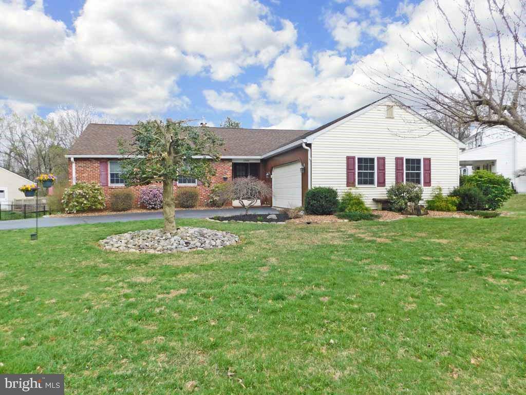 Feasterville Trevose, PA 19053,1006 MANOR LN